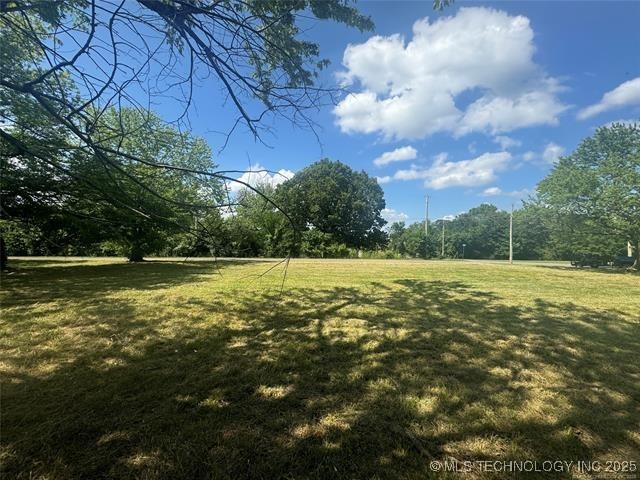 1268 S 3rd Street Stilwell OK 74960