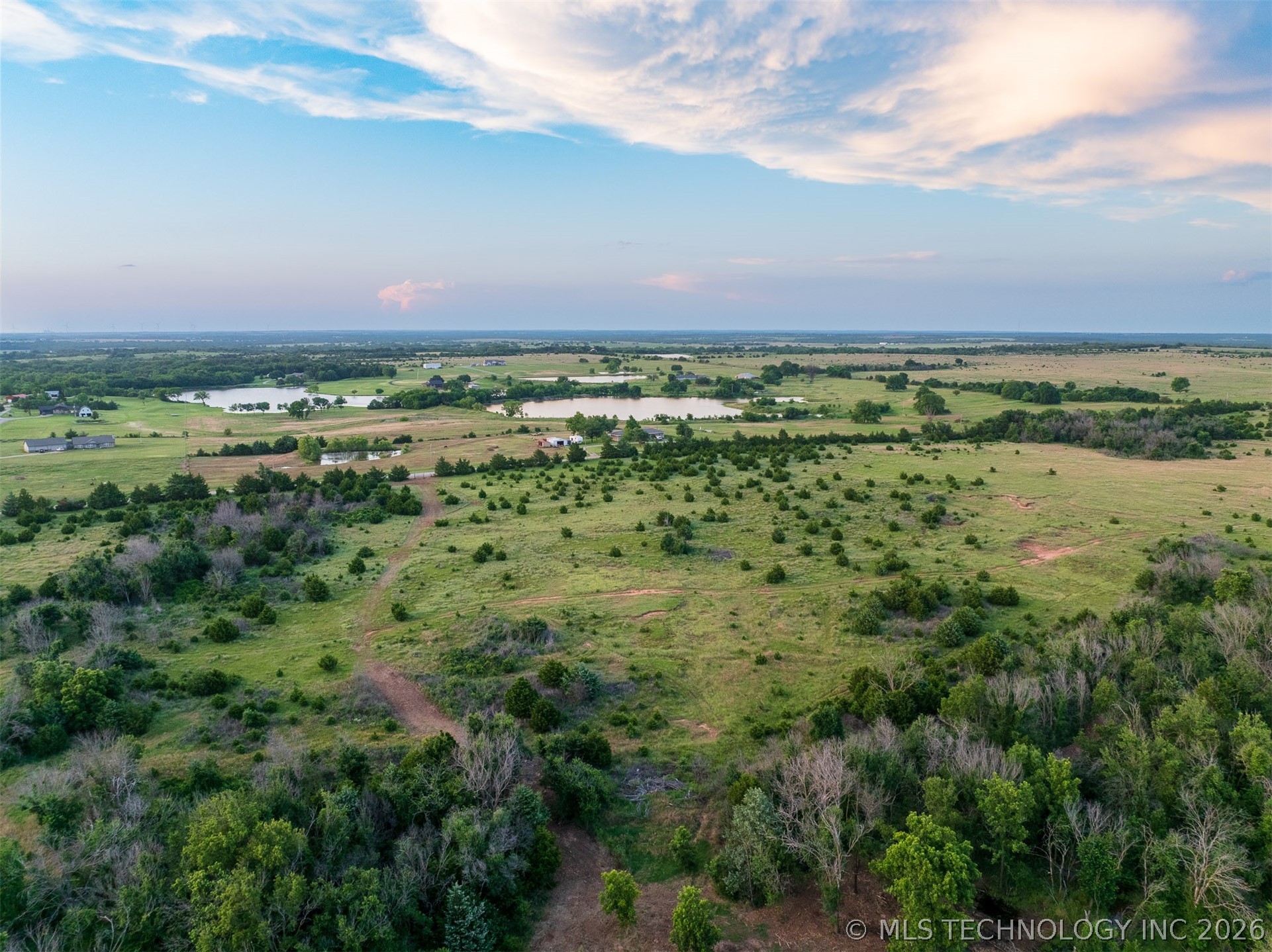 2 E Lone Chimney Road Glencoe OK 74032