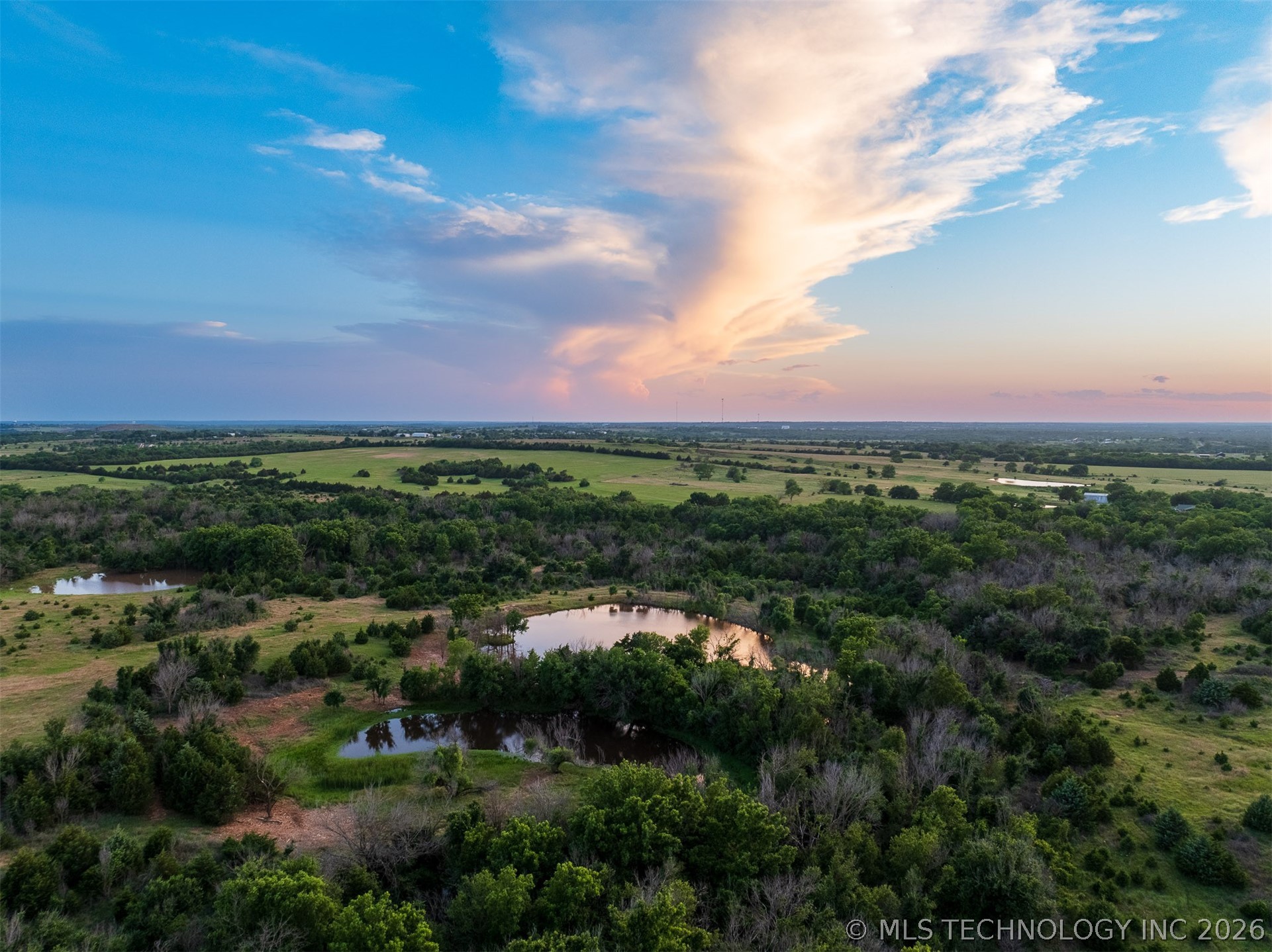 2 E Lone Chimney Road Glencoe OK 74032
