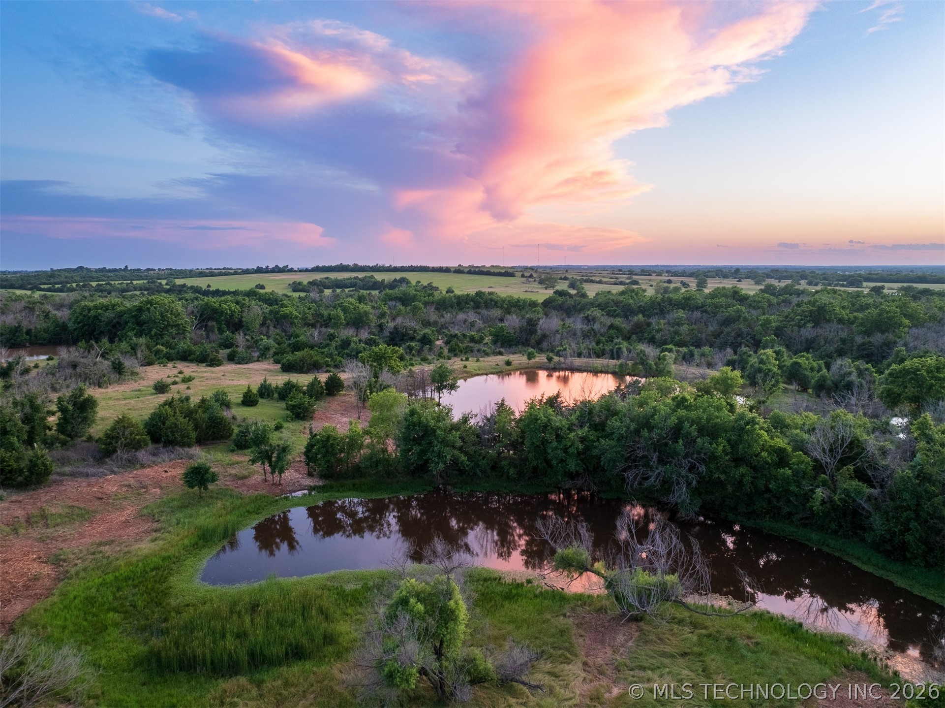 2 E Lone Chimney Road Glencoe OK 74032