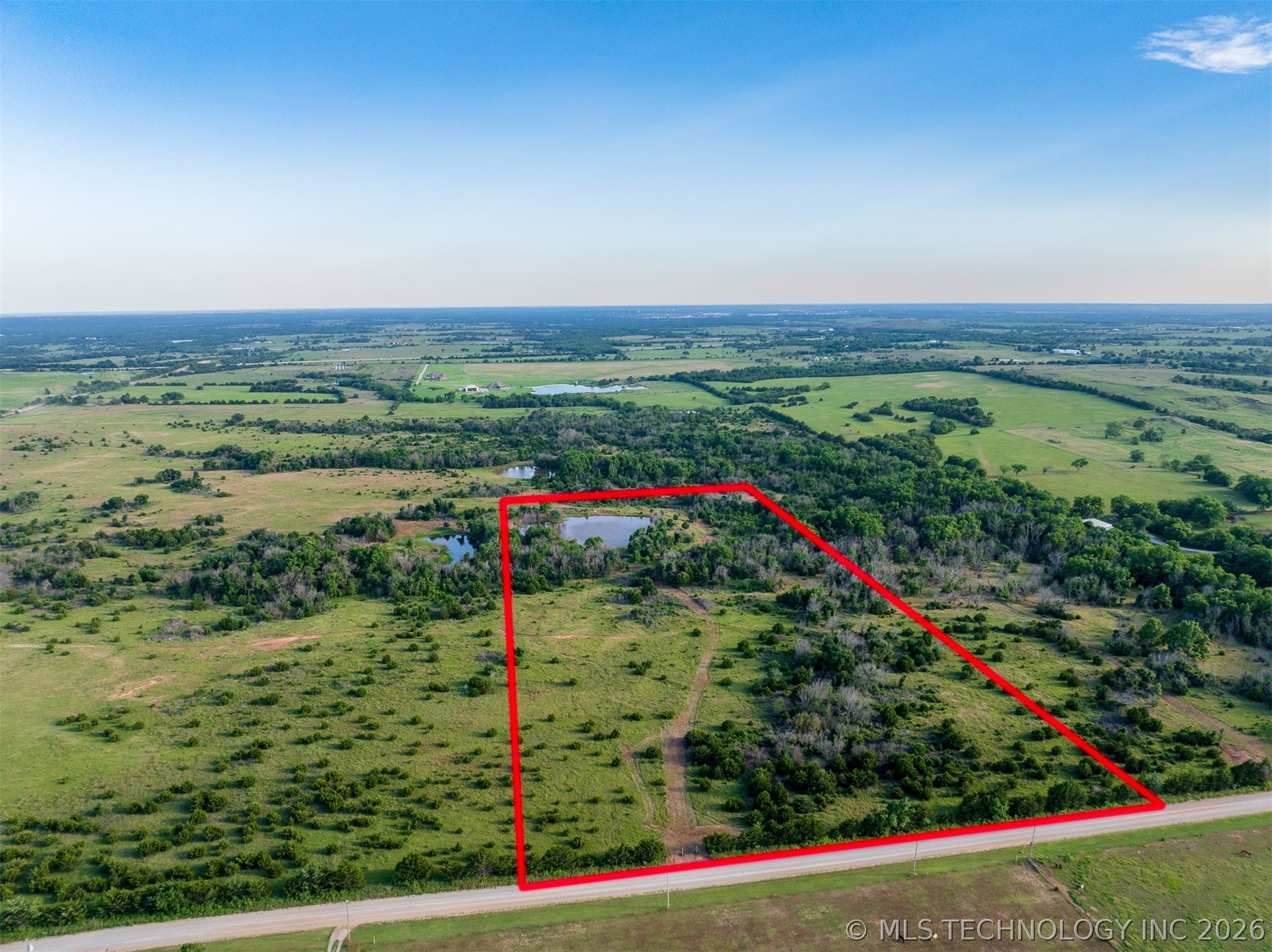 2 E Lone Chimney Road Glencoe OK 74032
