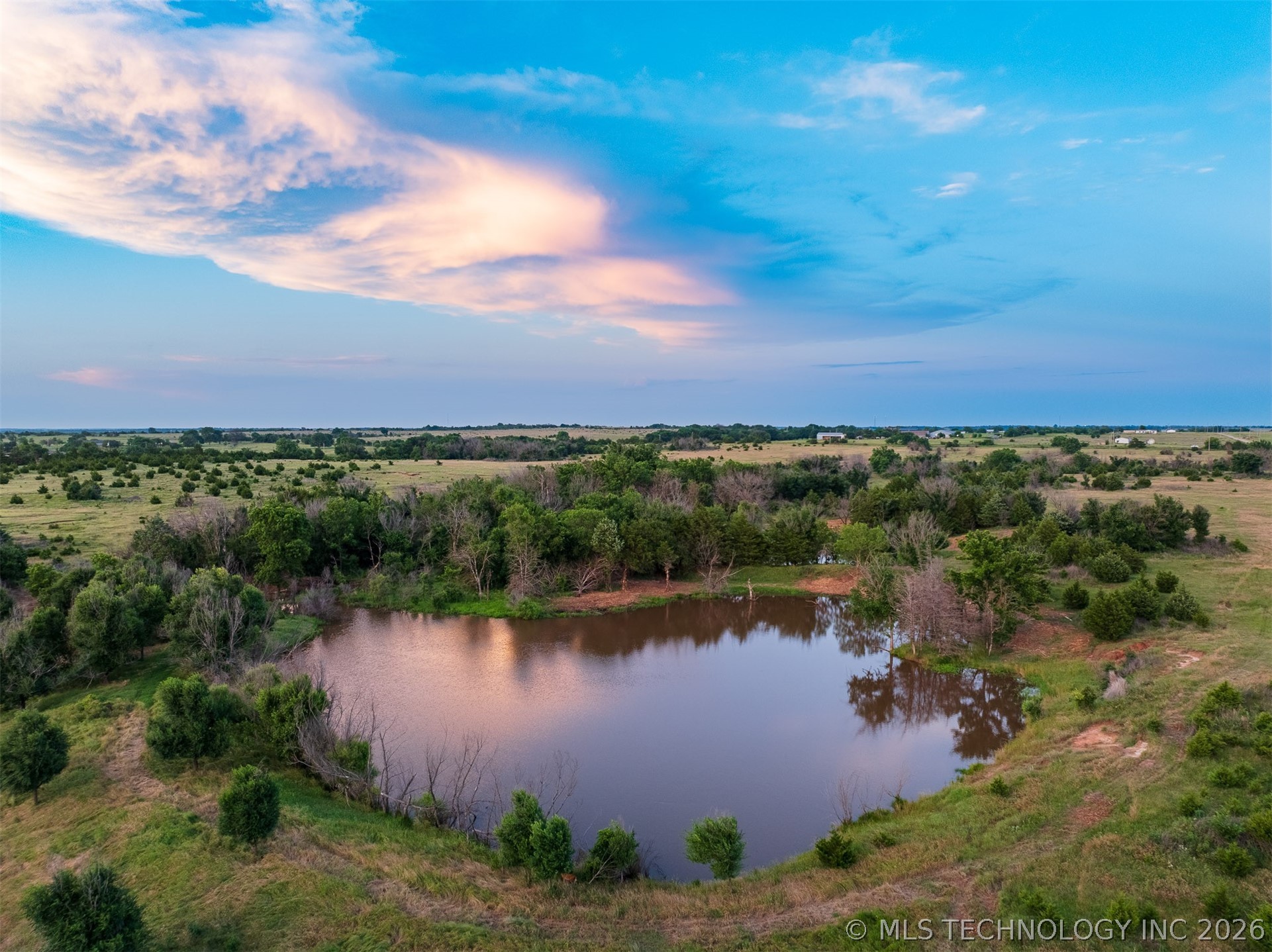 2 E Lone Chimney Road Glencoe OK 74032