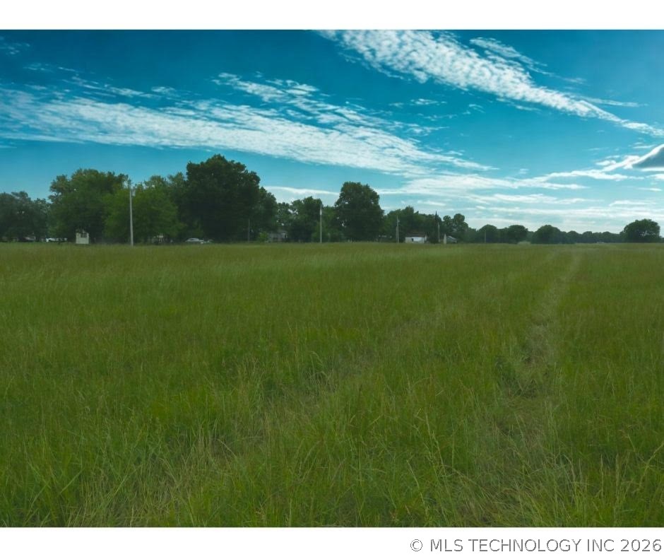 9 E 420 Road Oologah OK 74053
