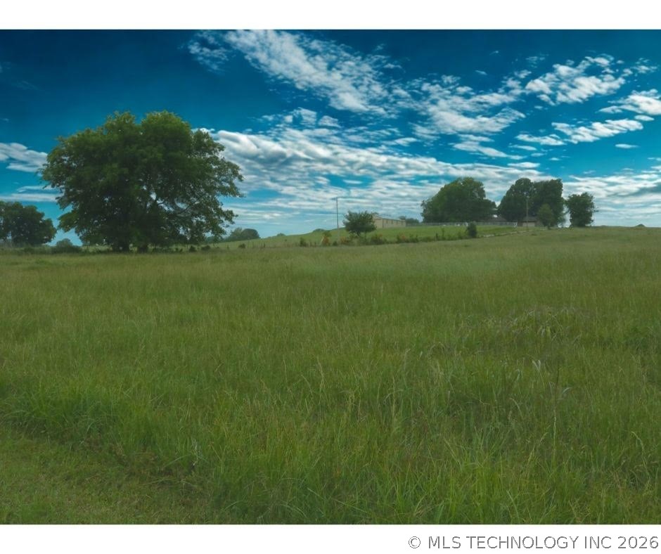 9 E 420 Road Oologah OK 74053