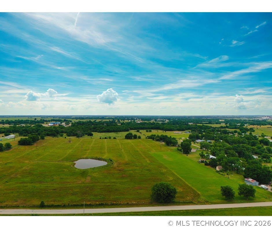 9 E 420 Road Oologah OK 74053