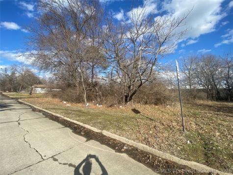 Chicago Street Muskogee OK 74401