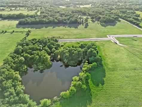 Mount Carmel Road Caney OK 74533