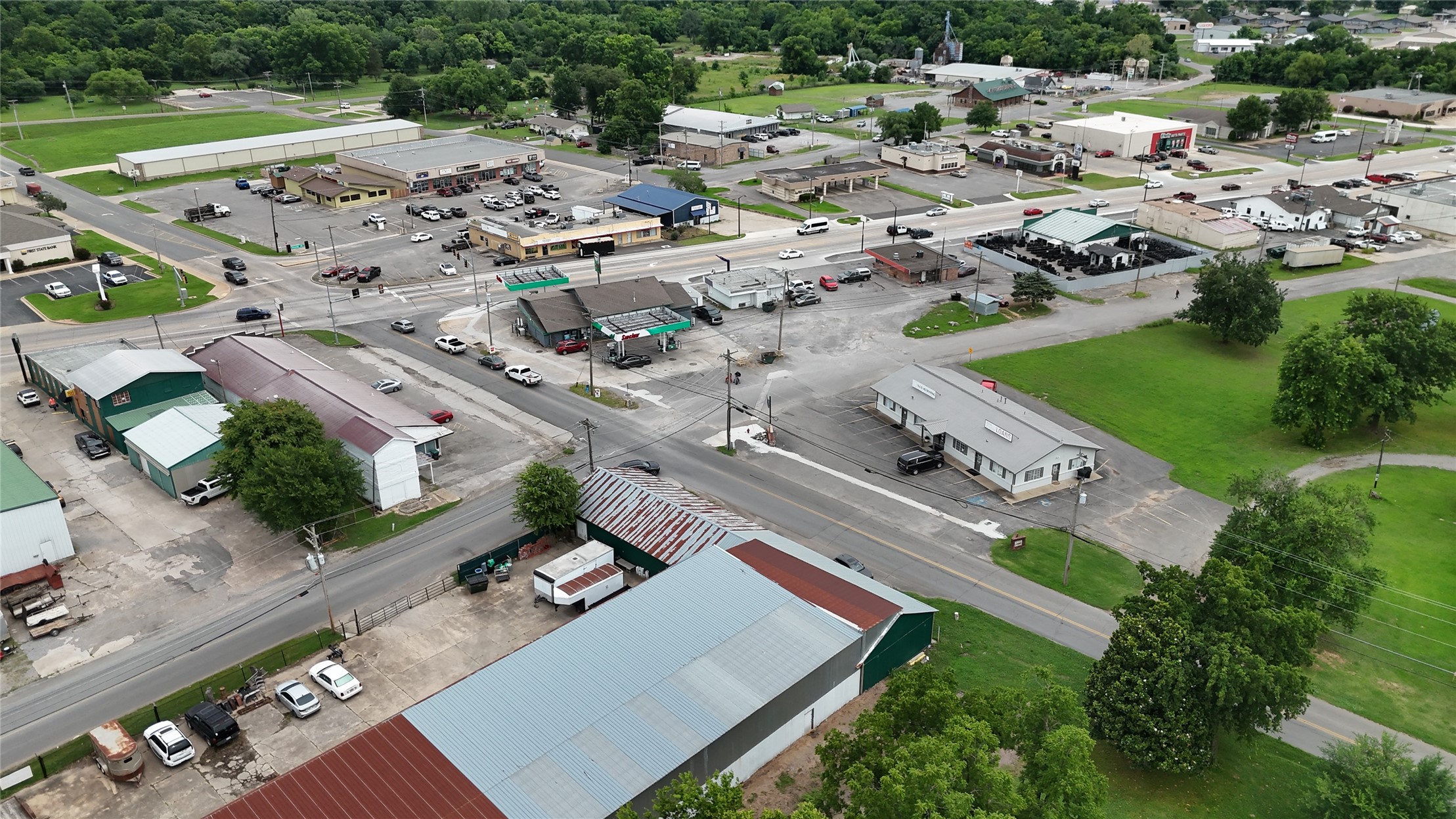206 W 4th Street Tahlequah OK 74464