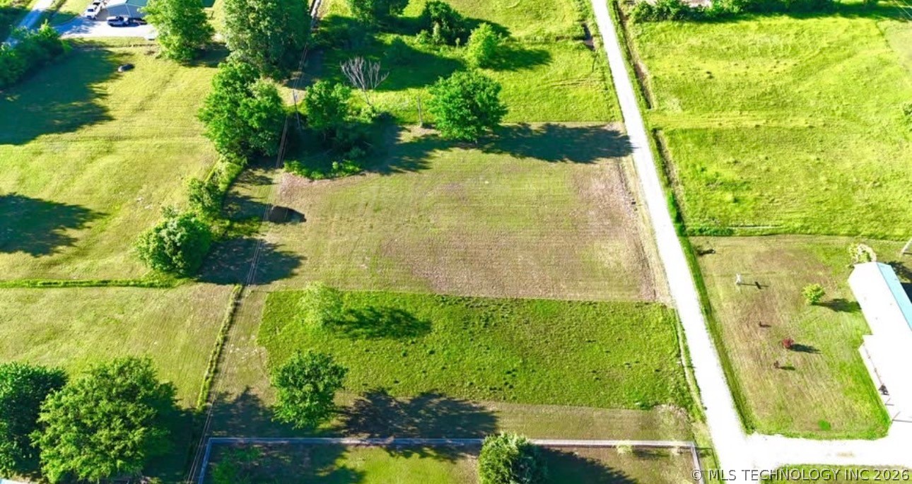 17 4201 Road Eufaula OK 74432
