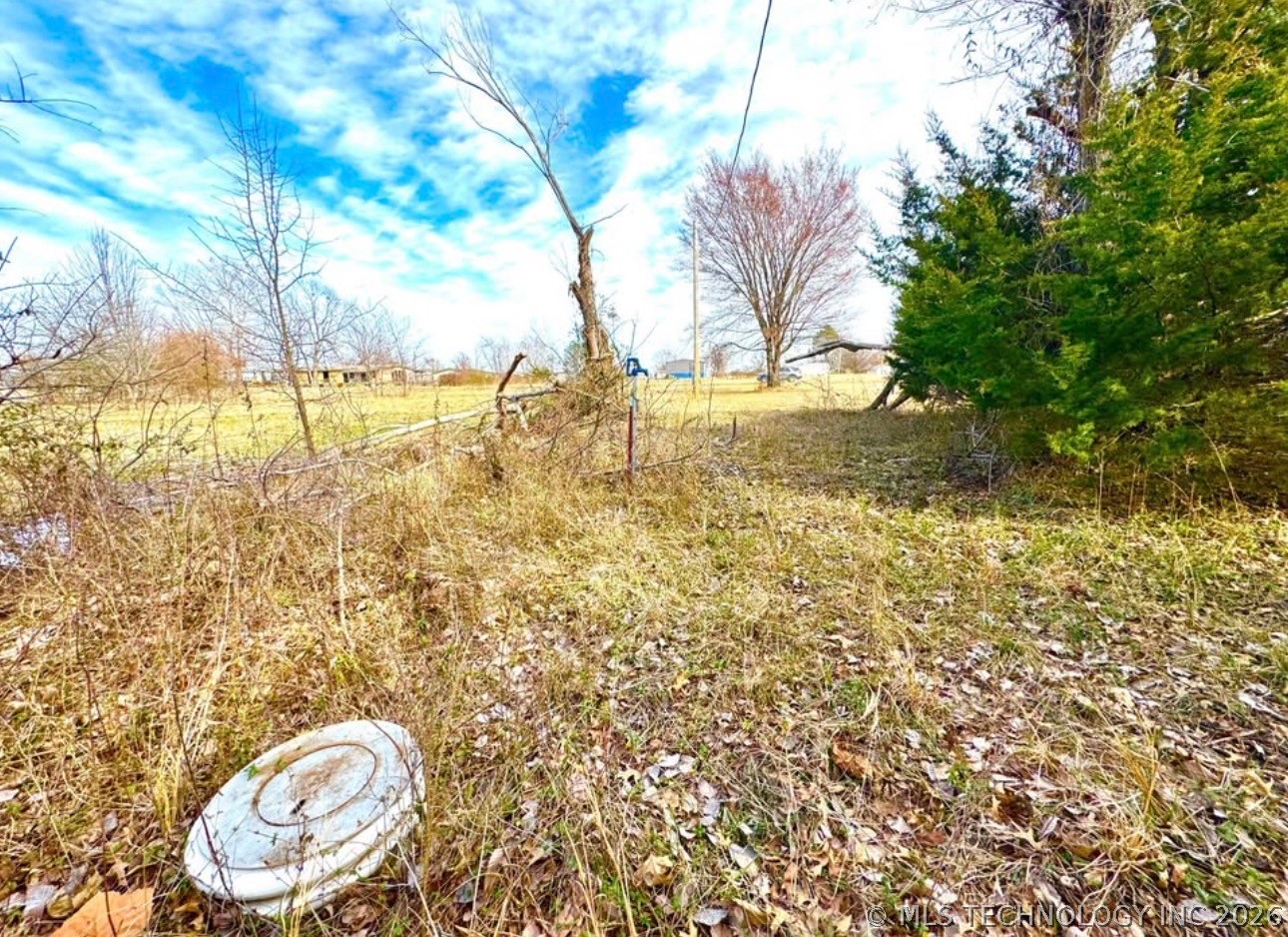 17 4201 Road Eufaula OK 74432