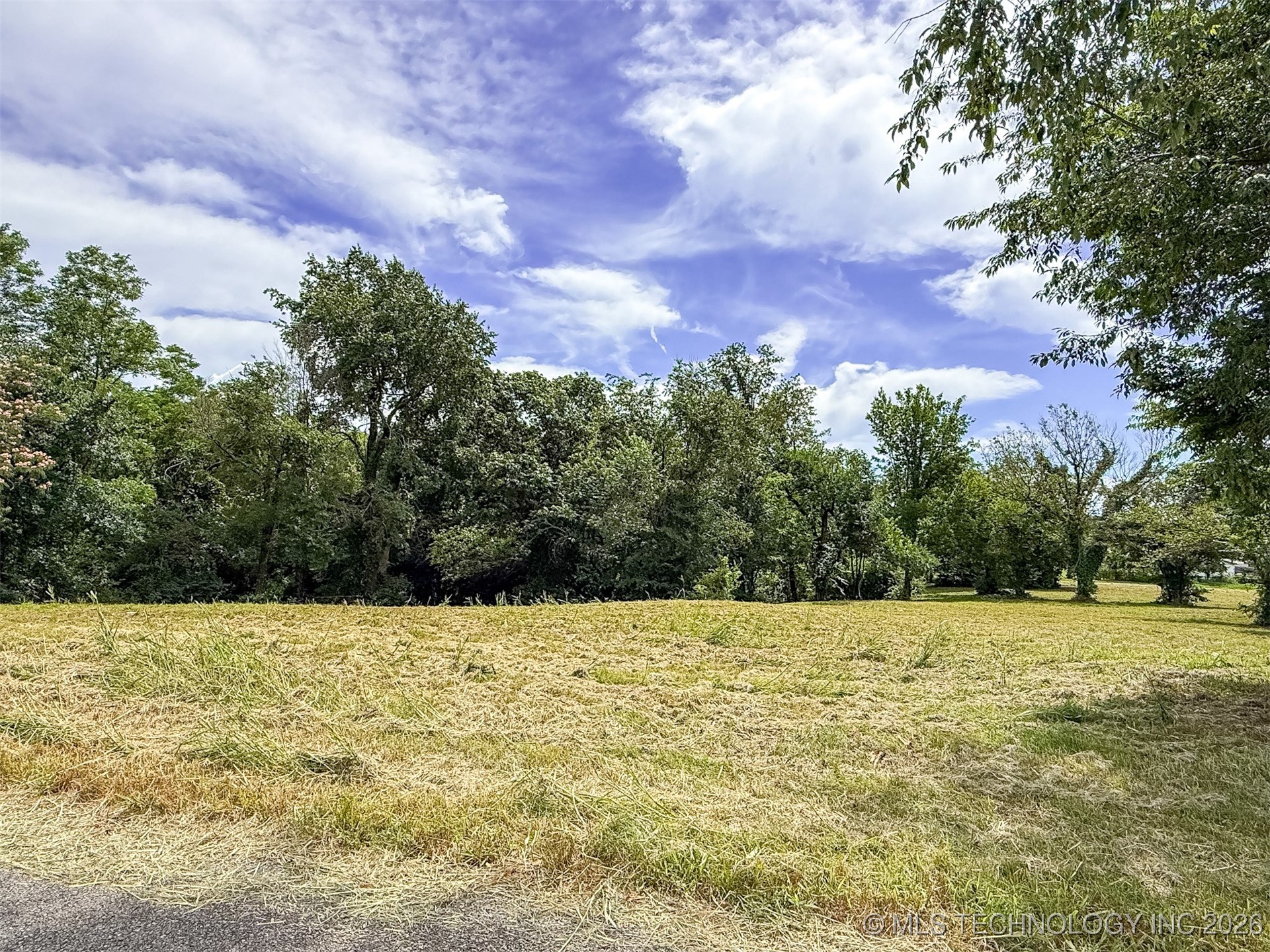 715 S Cherokee Street Locust Grove OK 74352