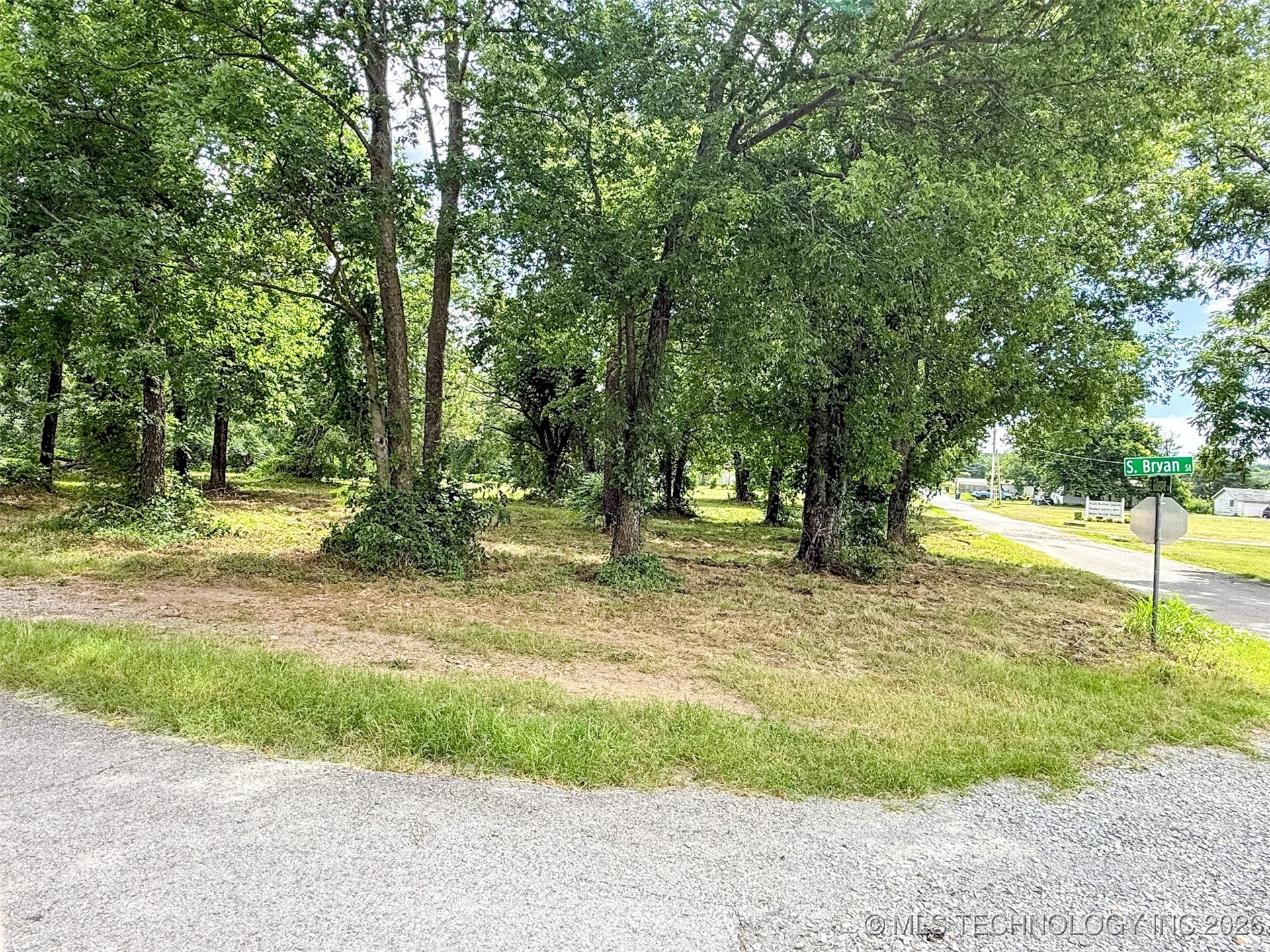 715 S Cherokee Street Locust Grove OK 74352