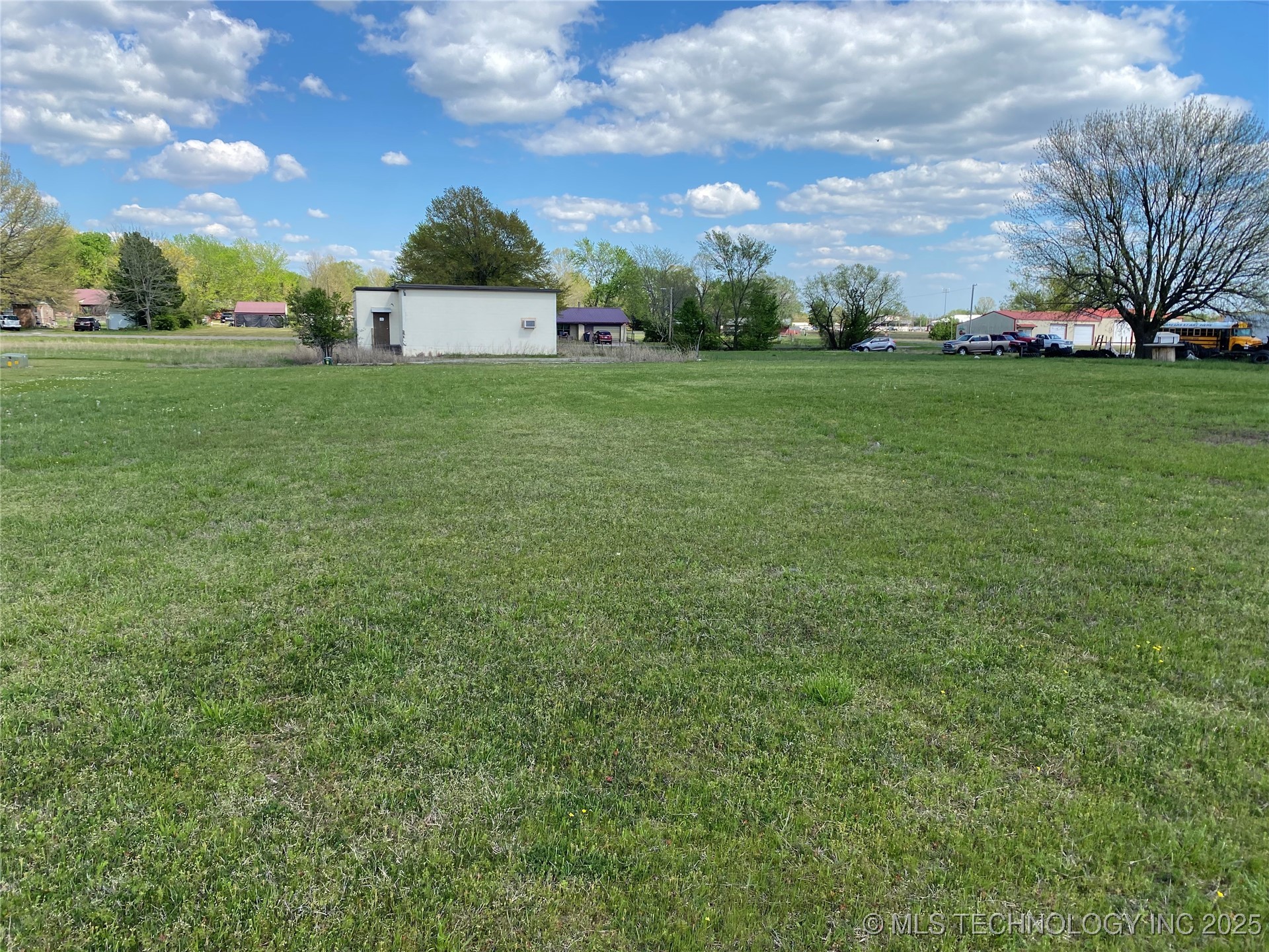 0000 Rogers Avenue Warner OK 74469
