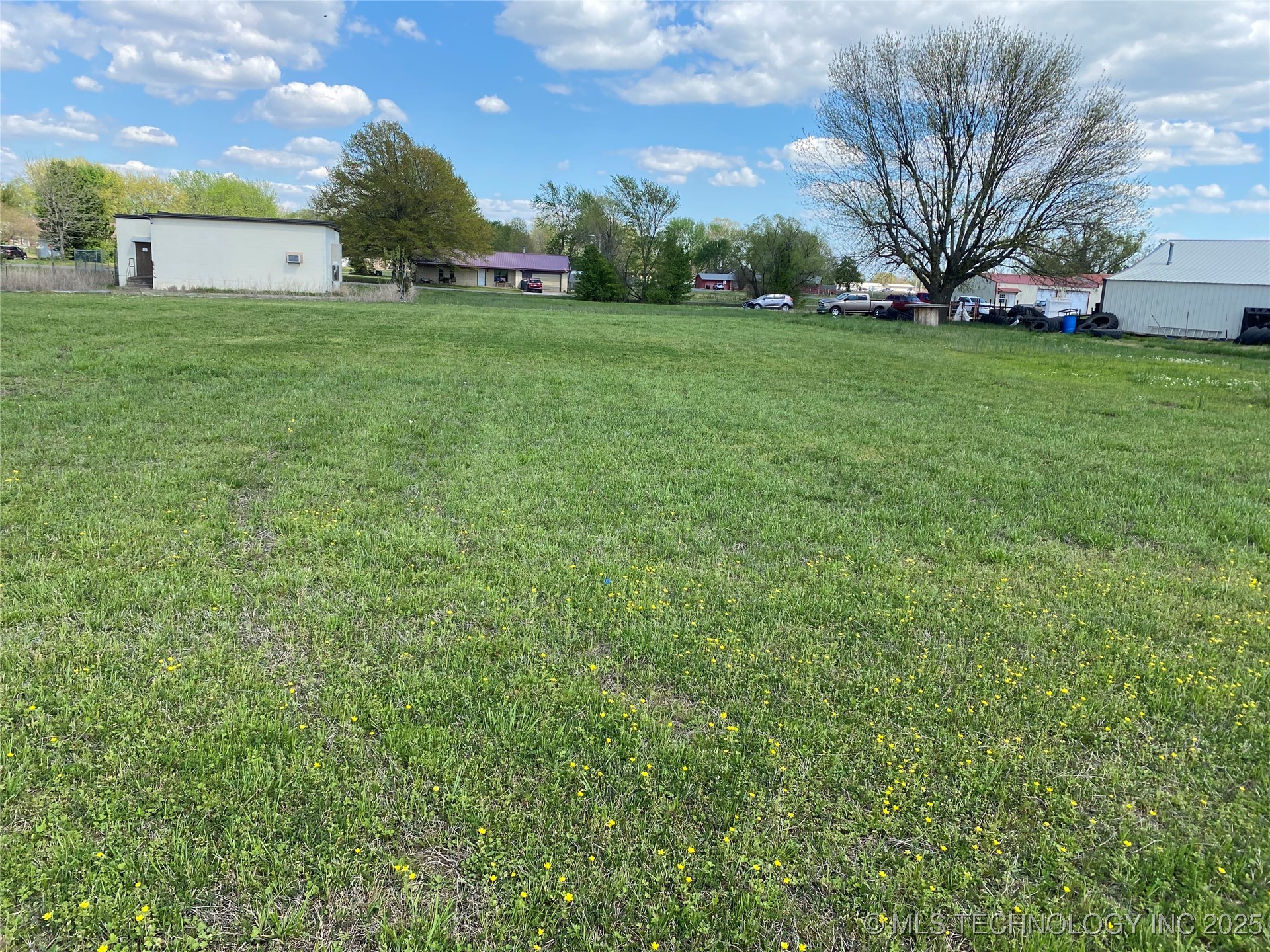 0000 Rogers Avenue Warner OK 74469