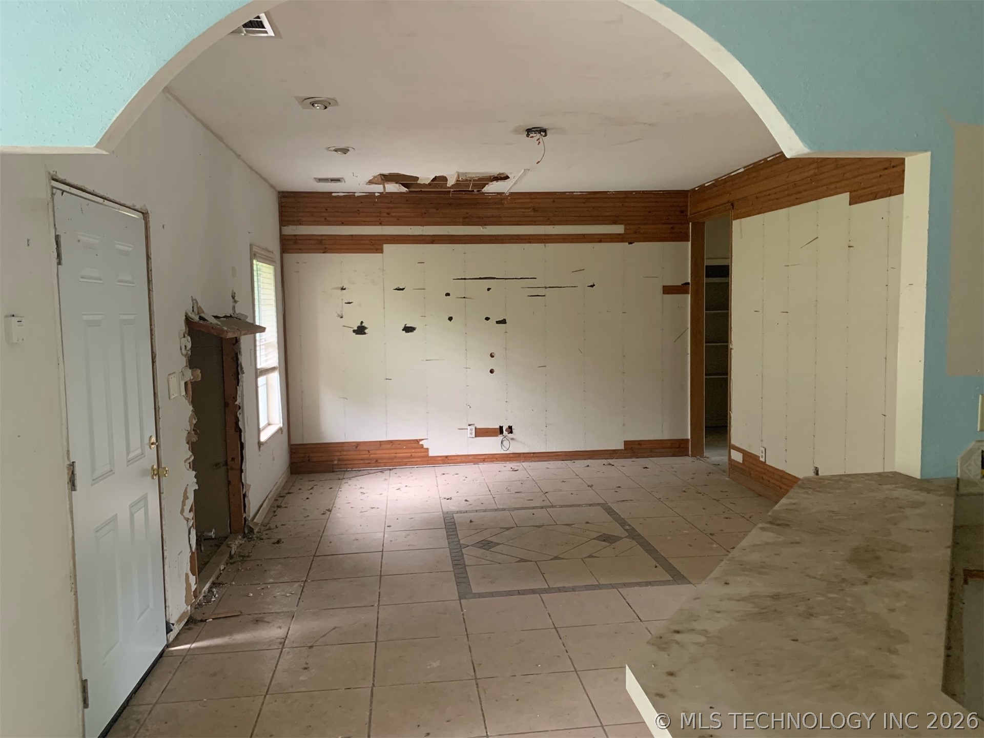 6025 E Highway 20 Claremore OK 74019