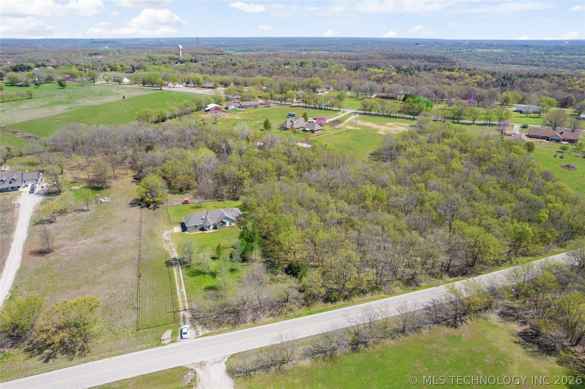 6025 E Highway 20 Claremore OK 74019