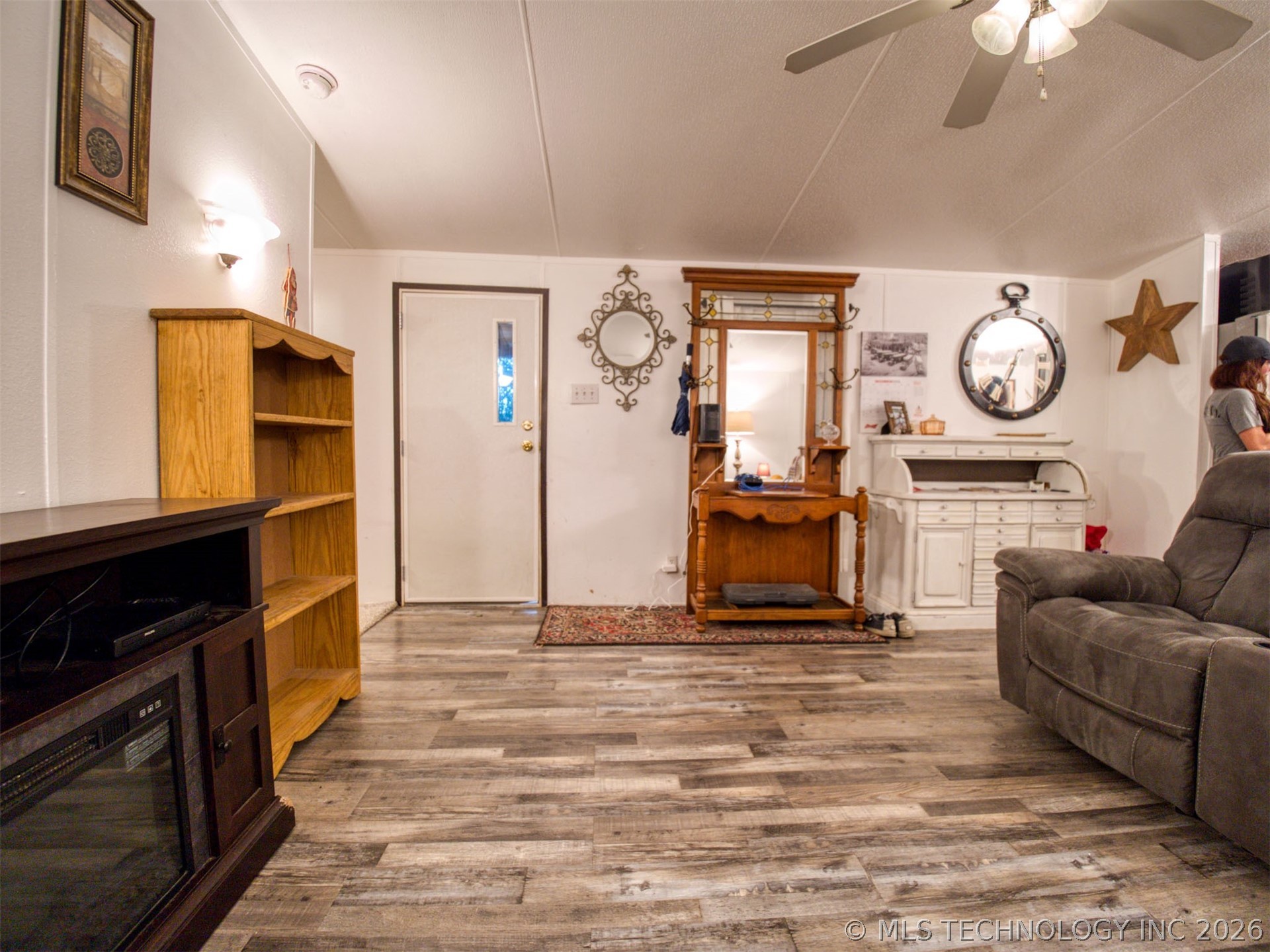 10355 Springfield Lebanon OK 73440