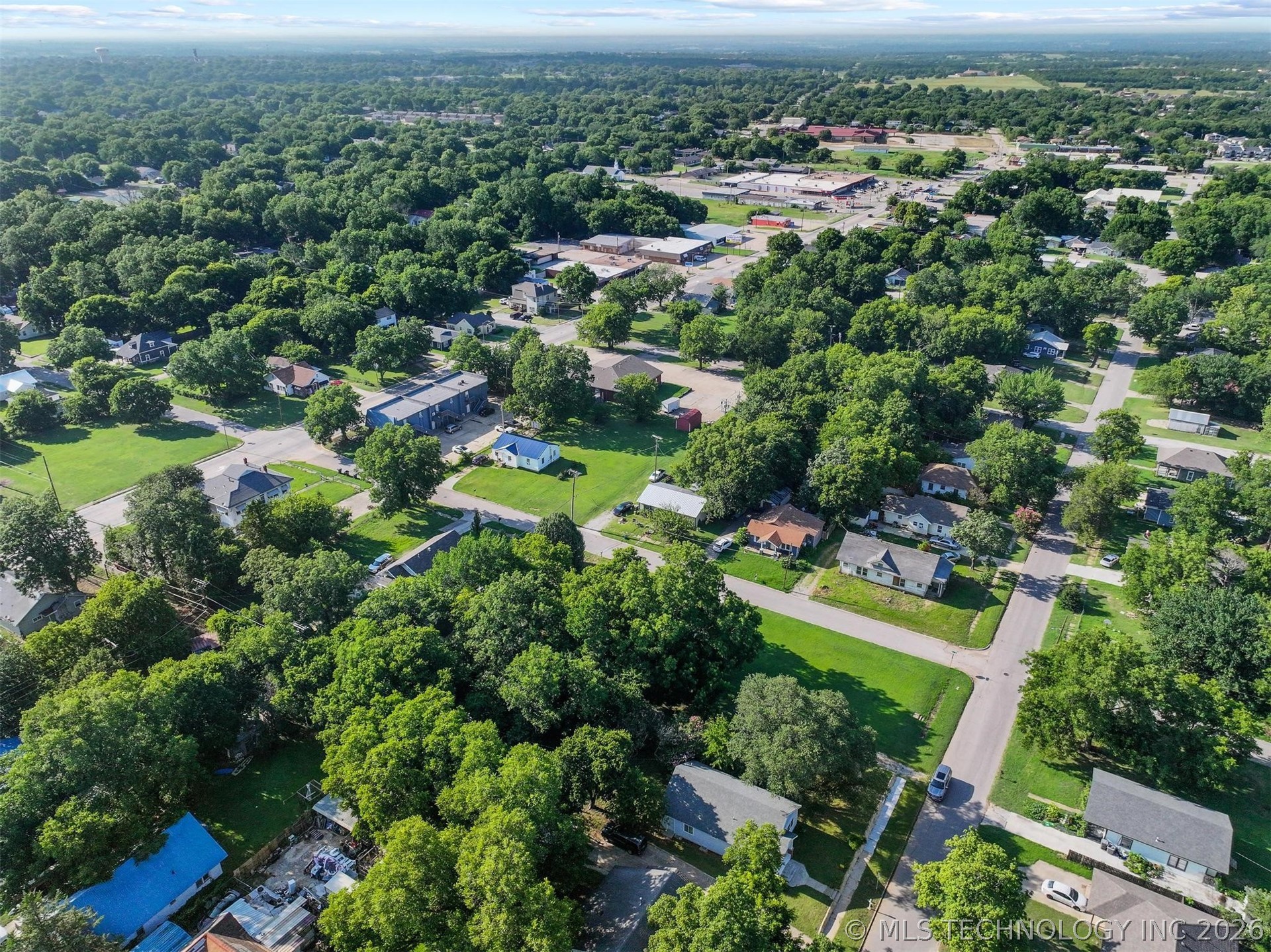 18 8th Avenue NE Ardmore OK 73401