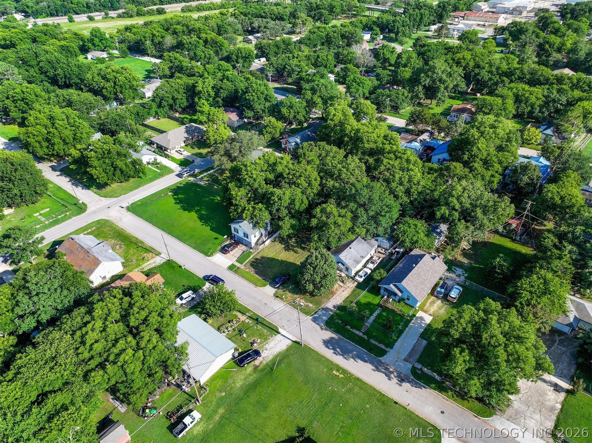 18 8th Avenue NE Ardmore OK 73401