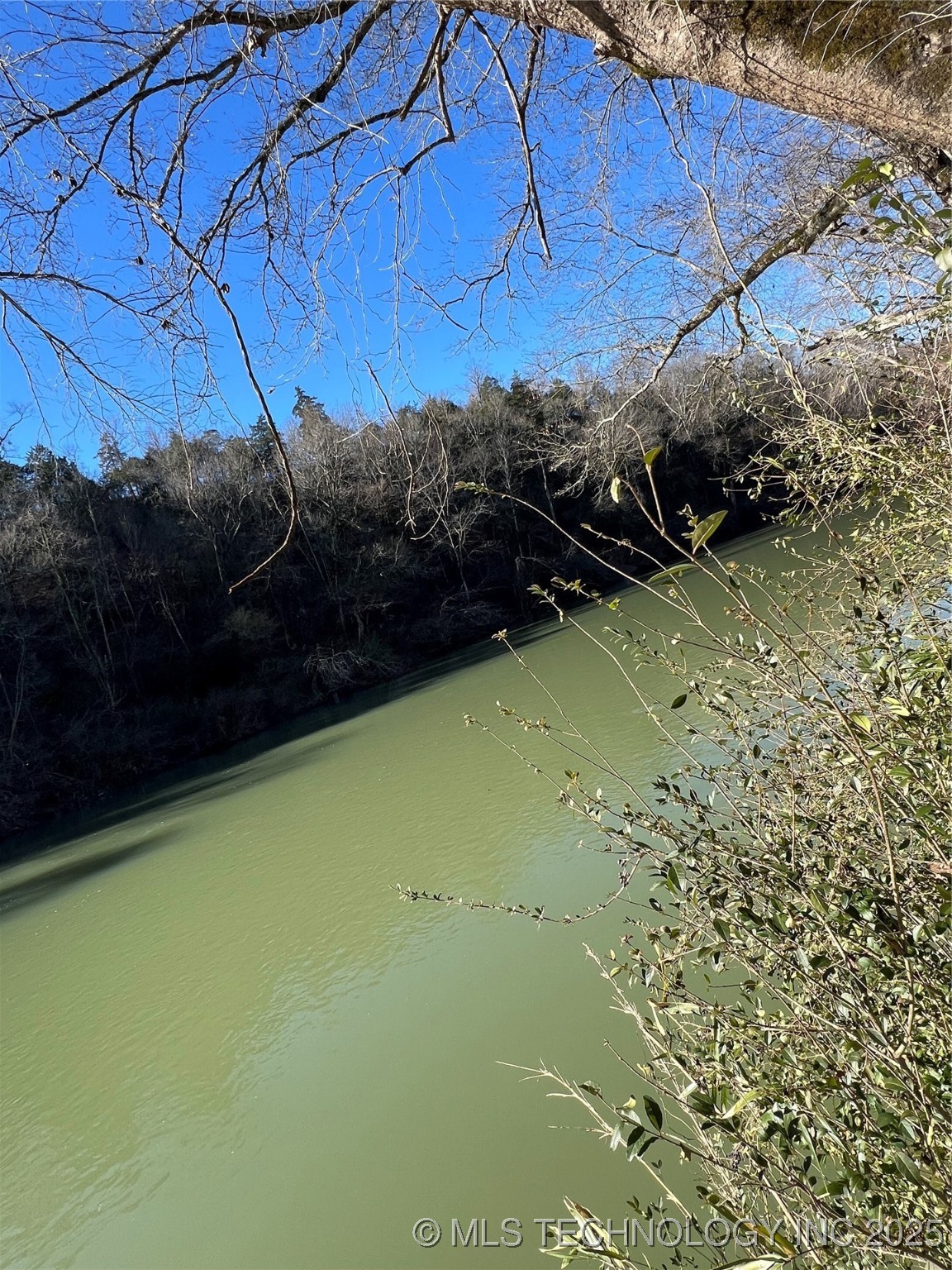 1 Riverside Smithville OK 74957