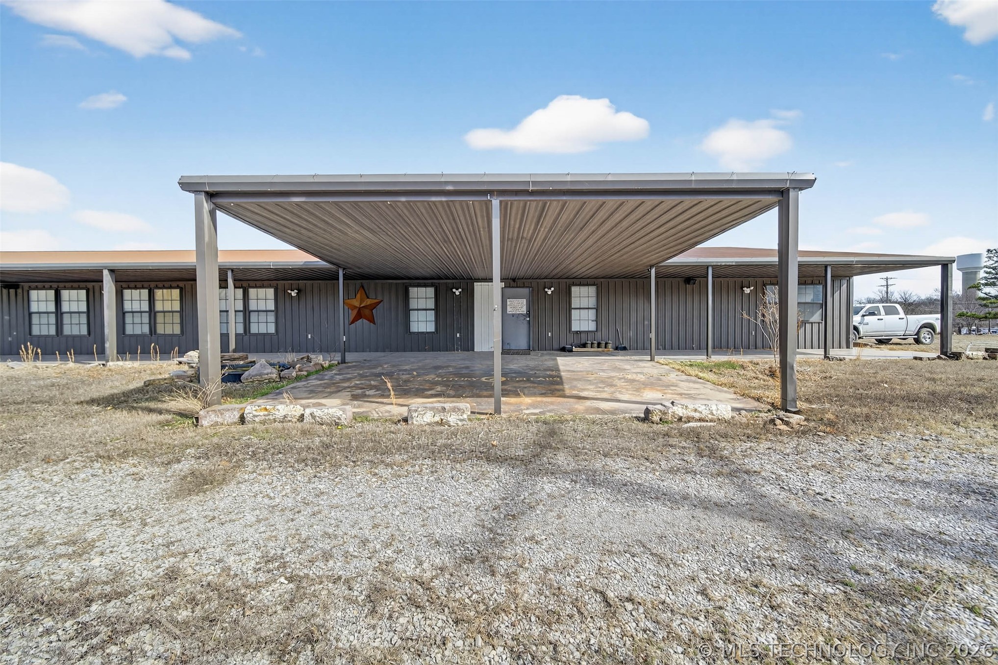 1521 N Highway 99 Stroud OK 74079