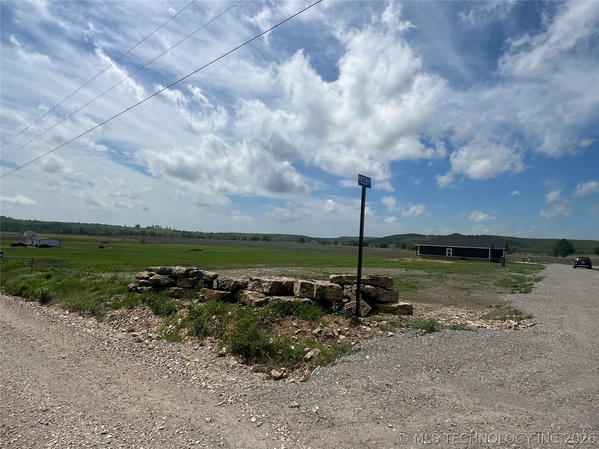 16981 W 828 Road Tahlequah OK 74464