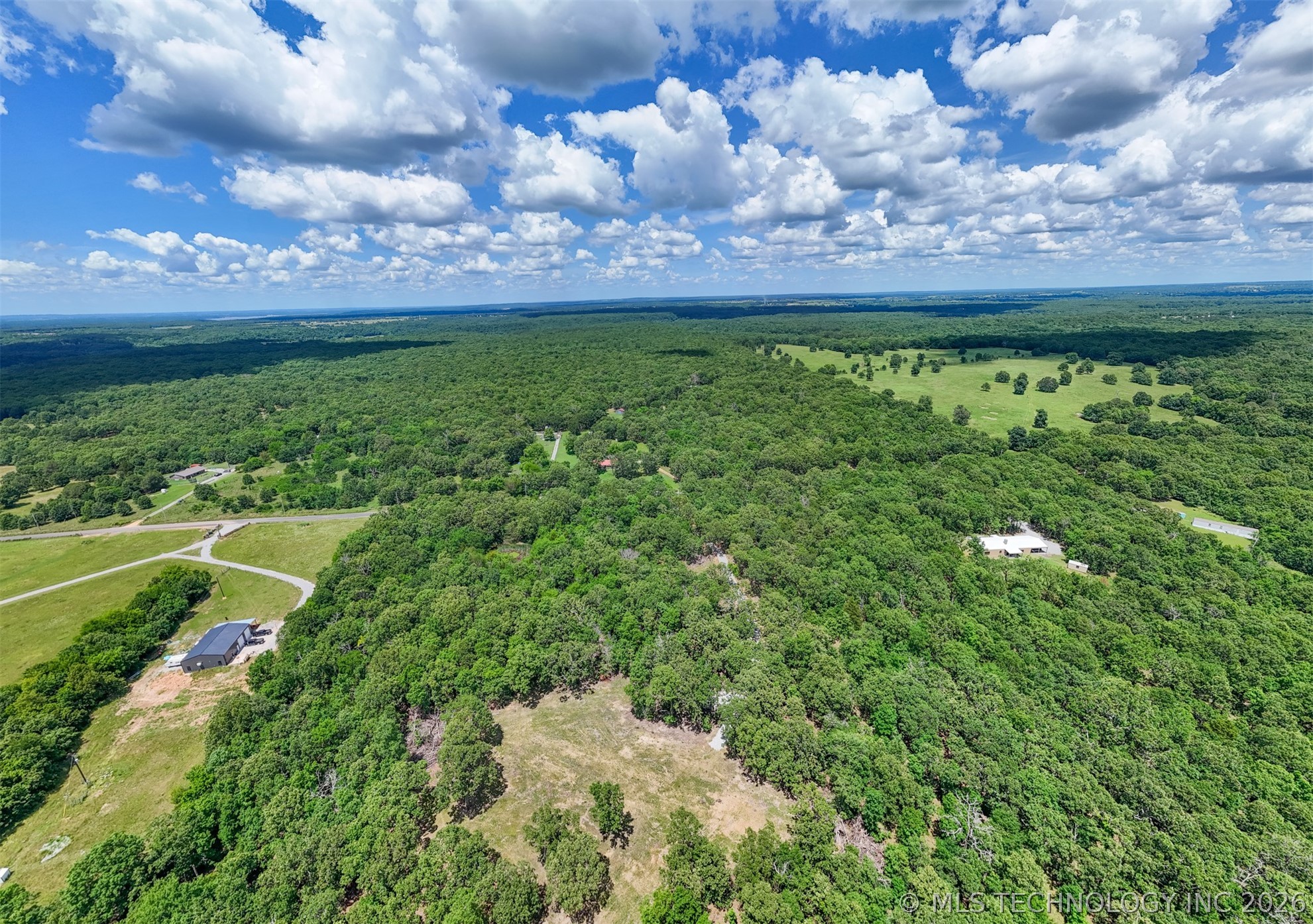 9854 E 580 Locust Grove OK 74352
