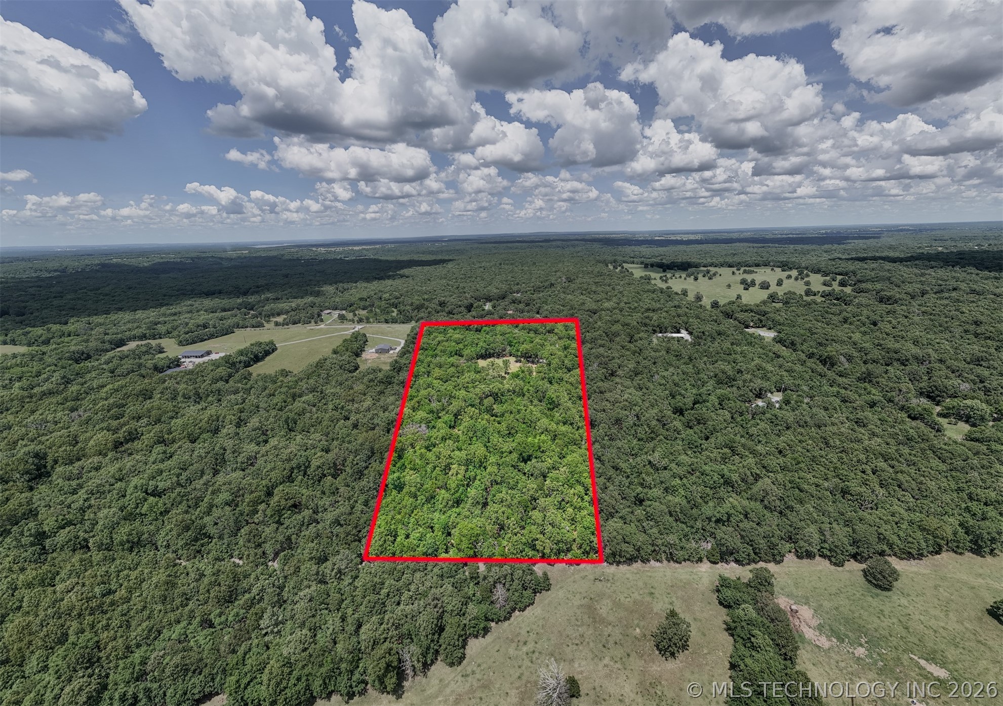 9854 E 580 Locust Grove OK 74352