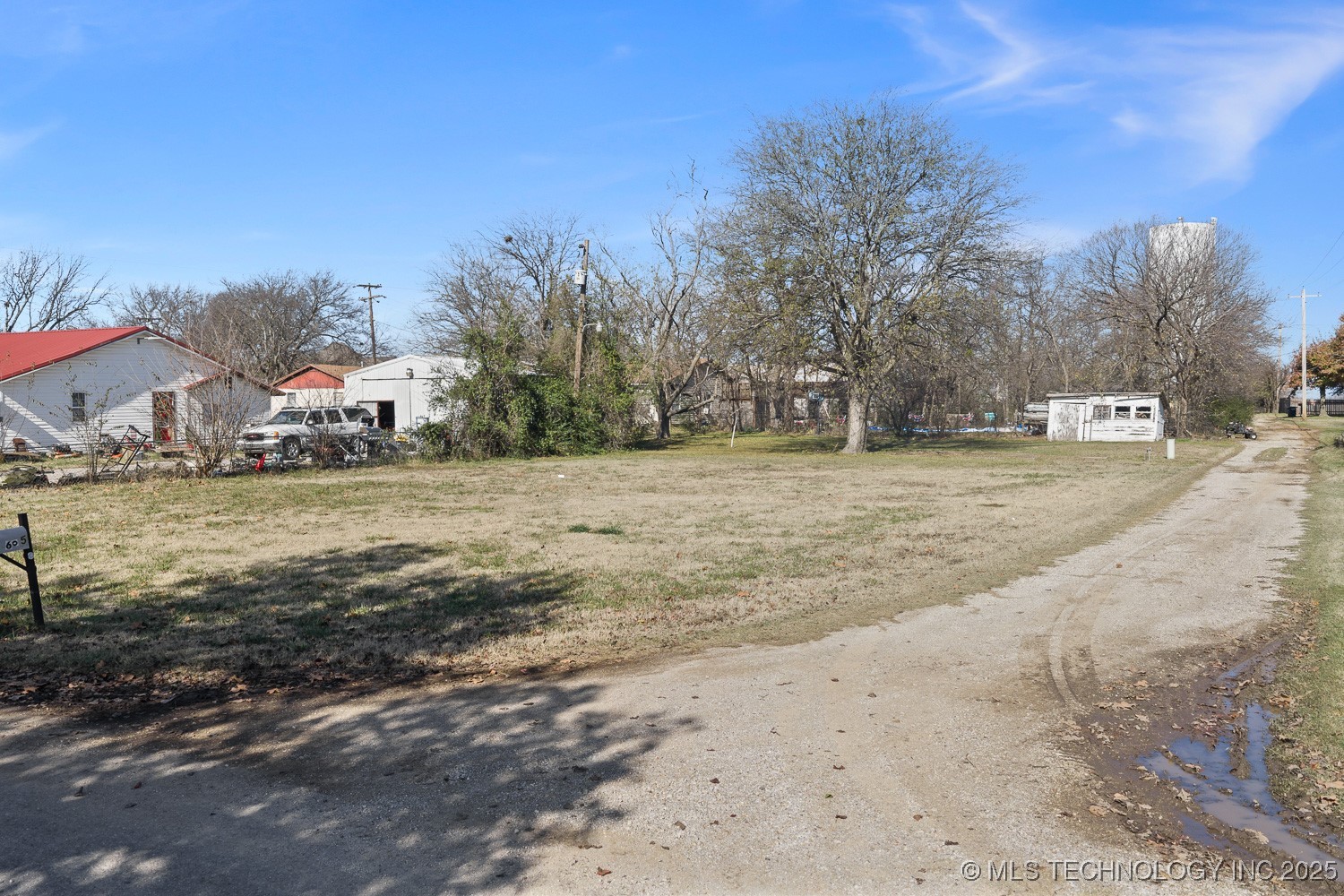 605 E Cherokee Street Marietta OK 73448