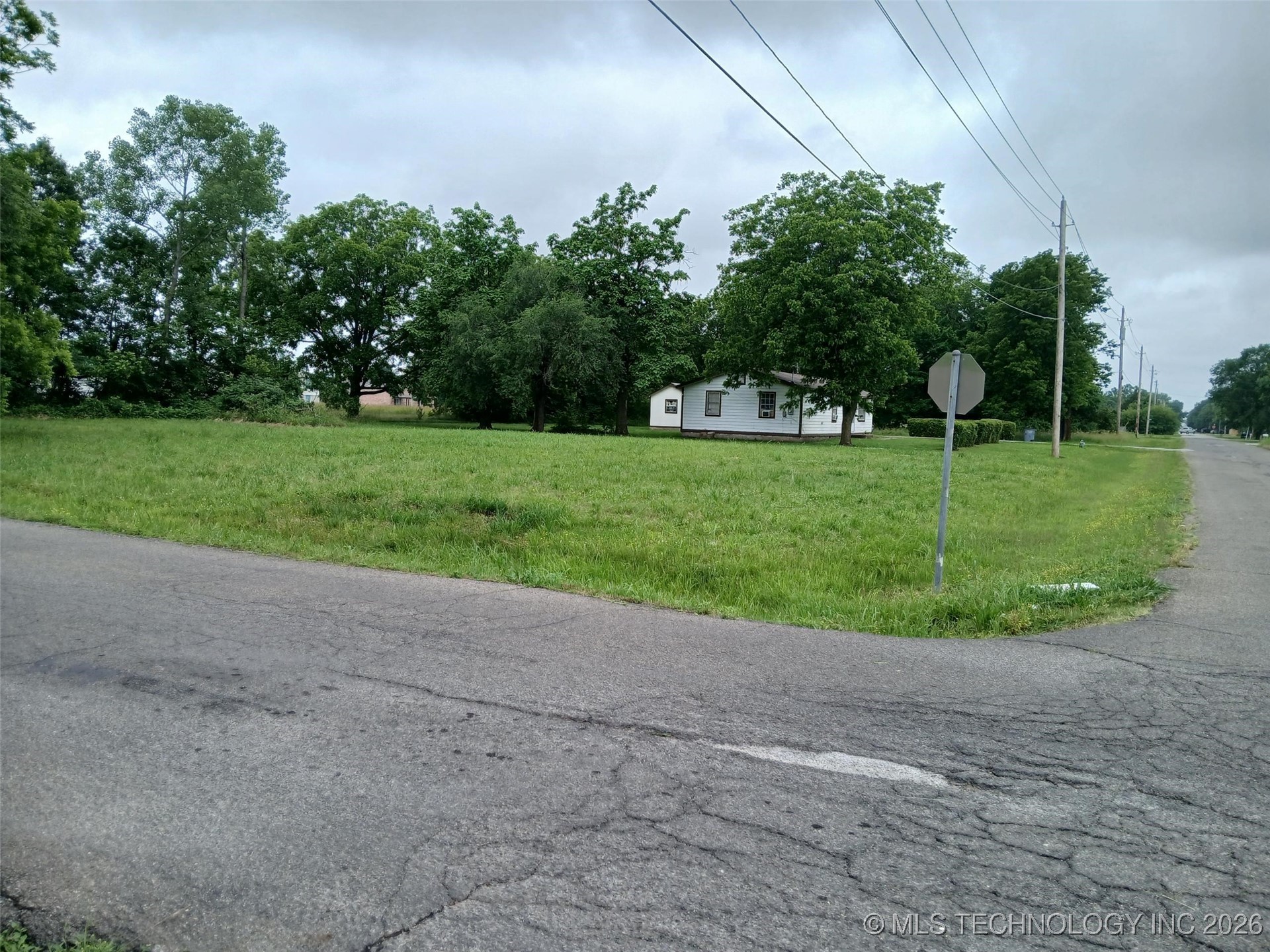 S Polk Avenue Wagoner OK 74467