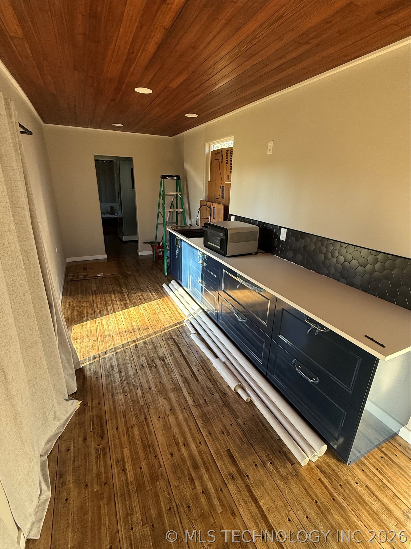 2470 Conoco Wilson OK 73463