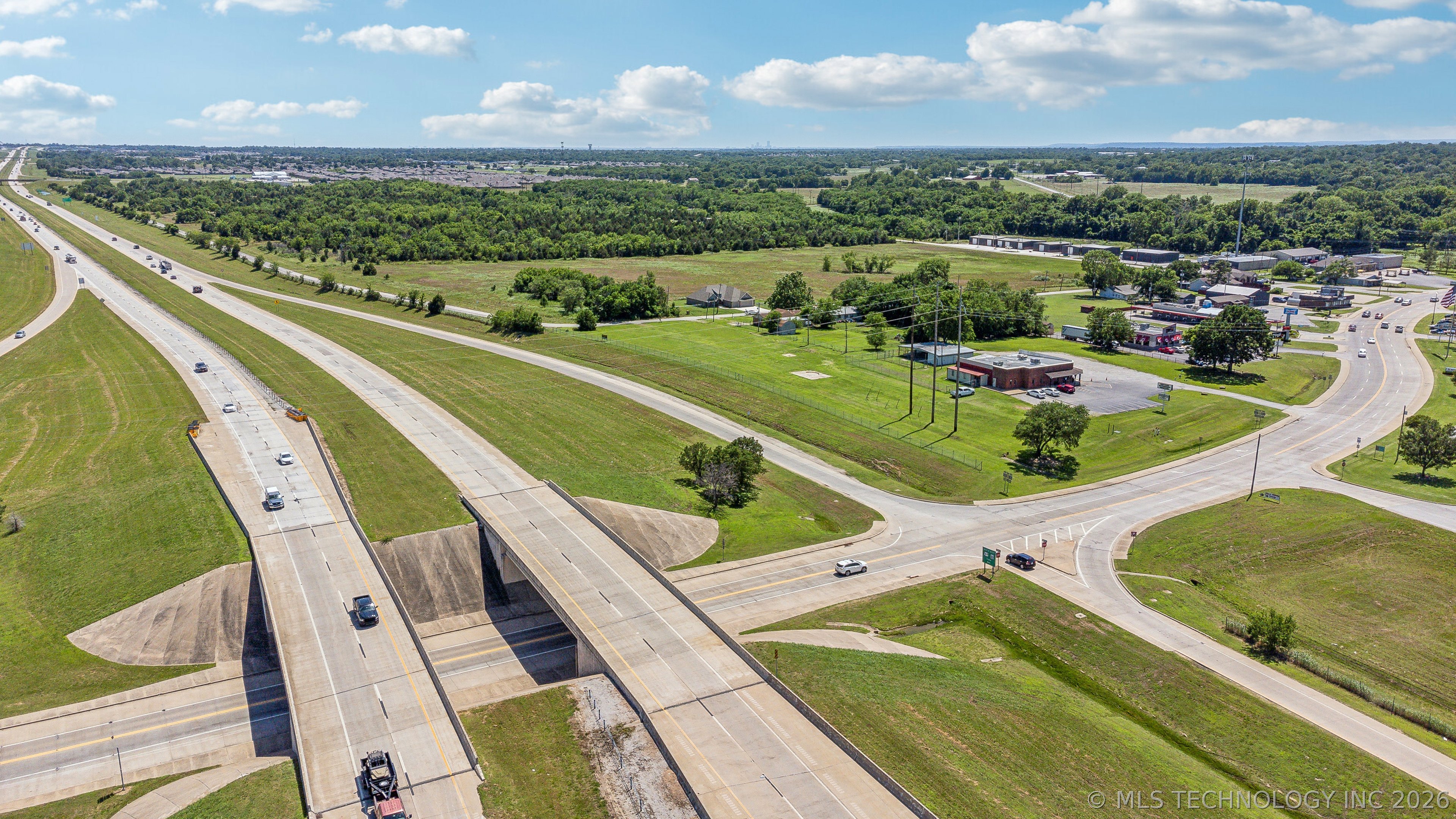 220 E Center Street S Collinsville OK 74021