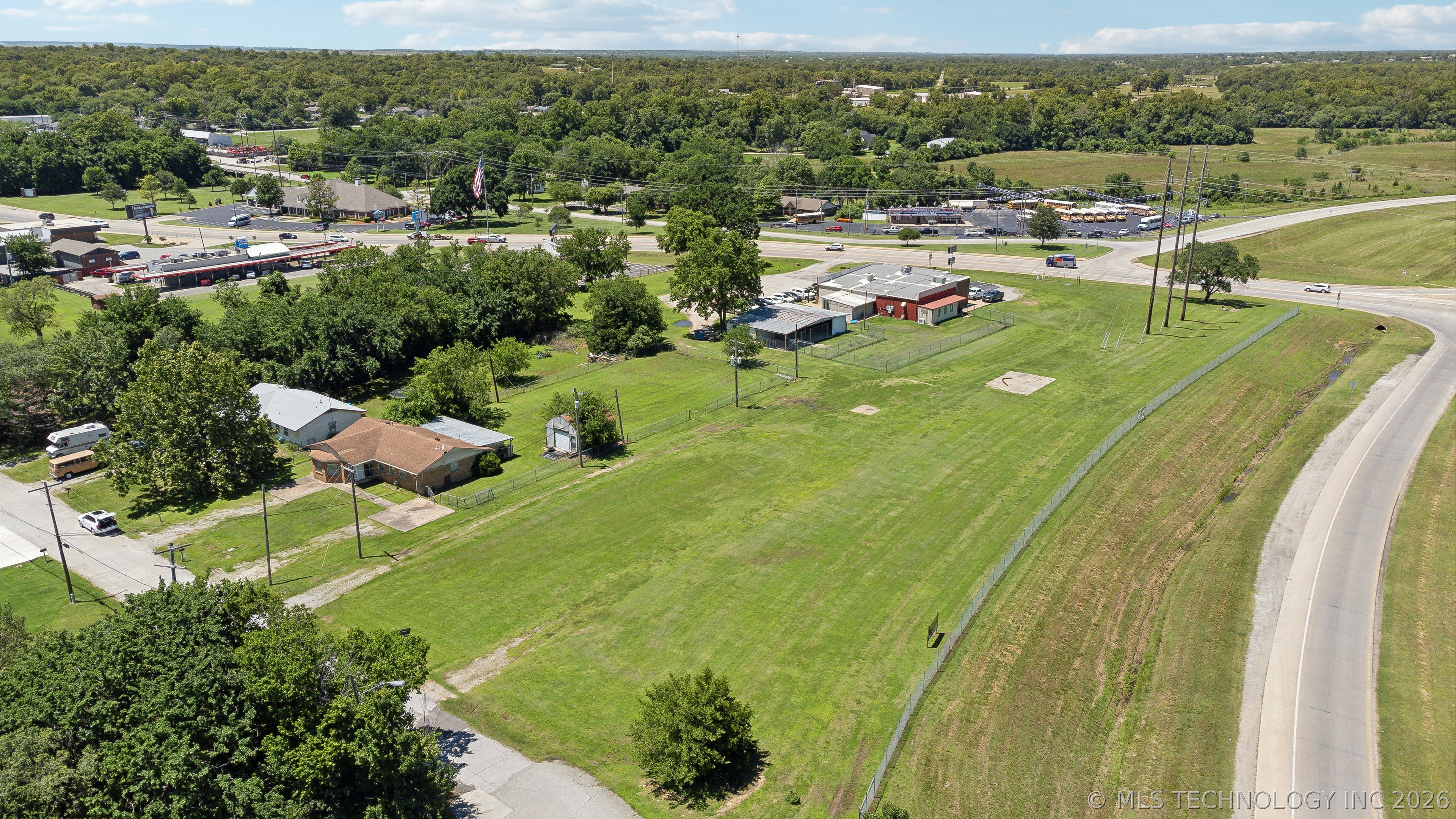 220 E Center Street S Collinsville OK 74021
