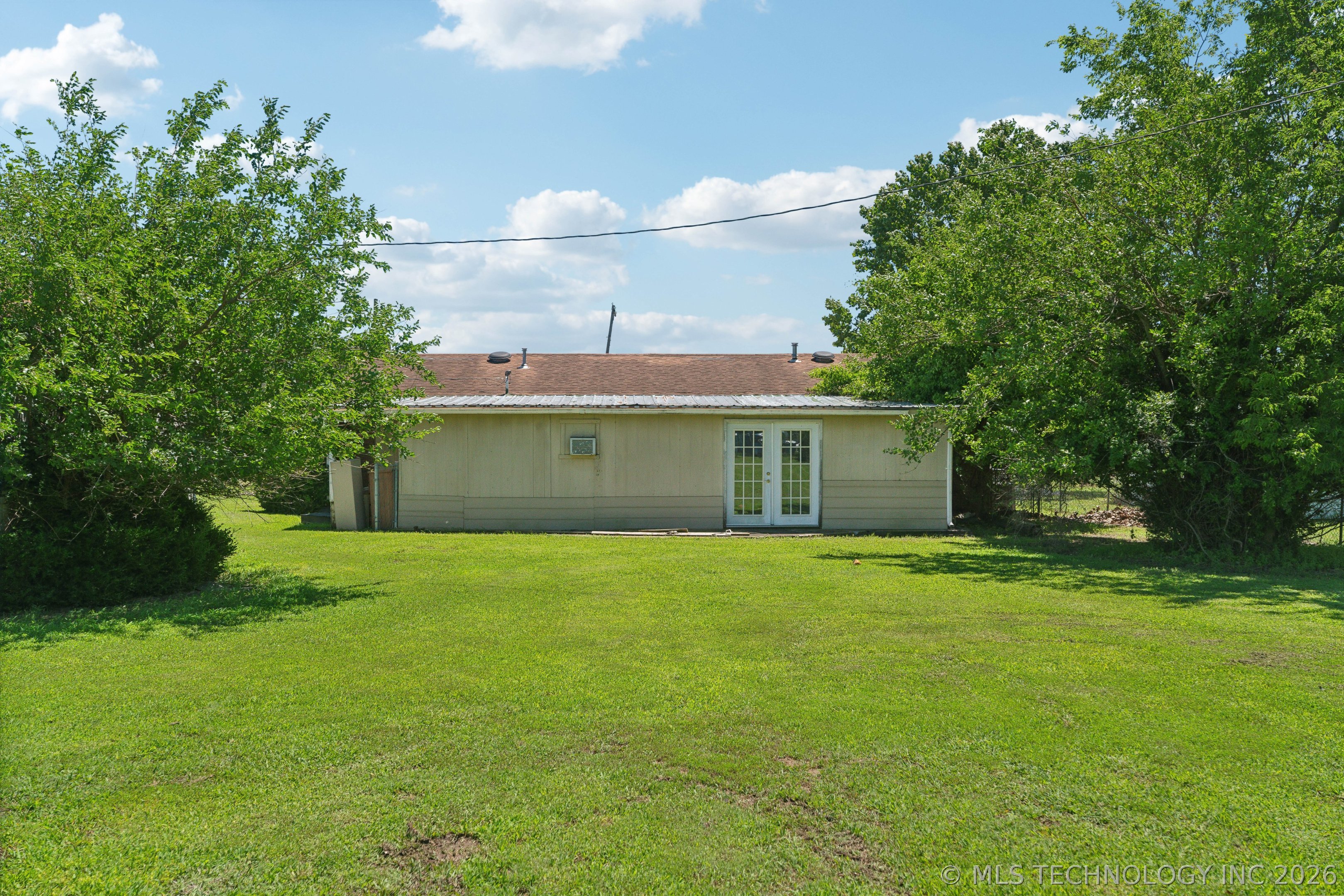 220 E Center Street S Collinsville OK 74021