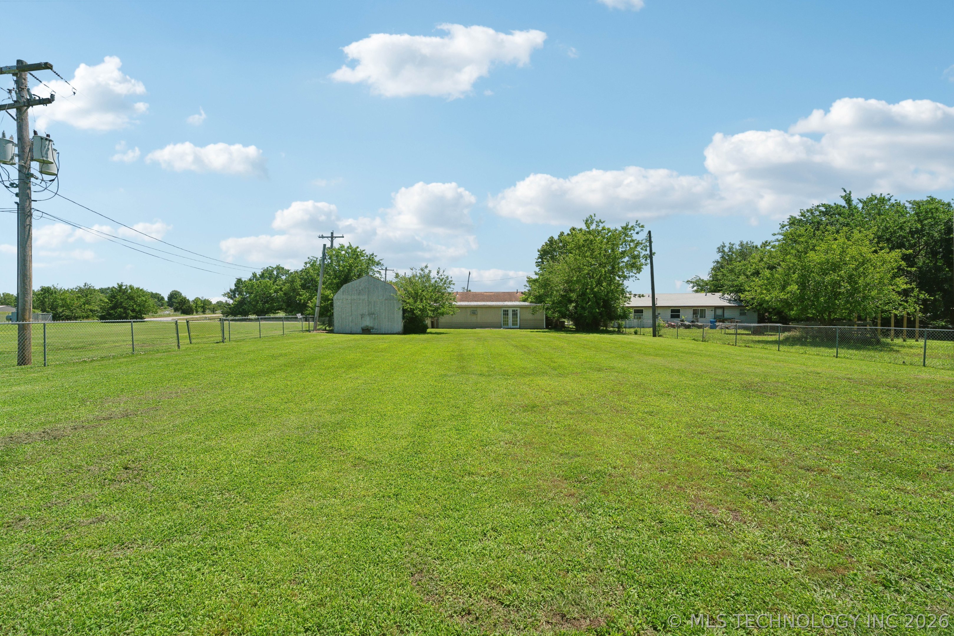 220 E Center Street S Collinsville OK 74021