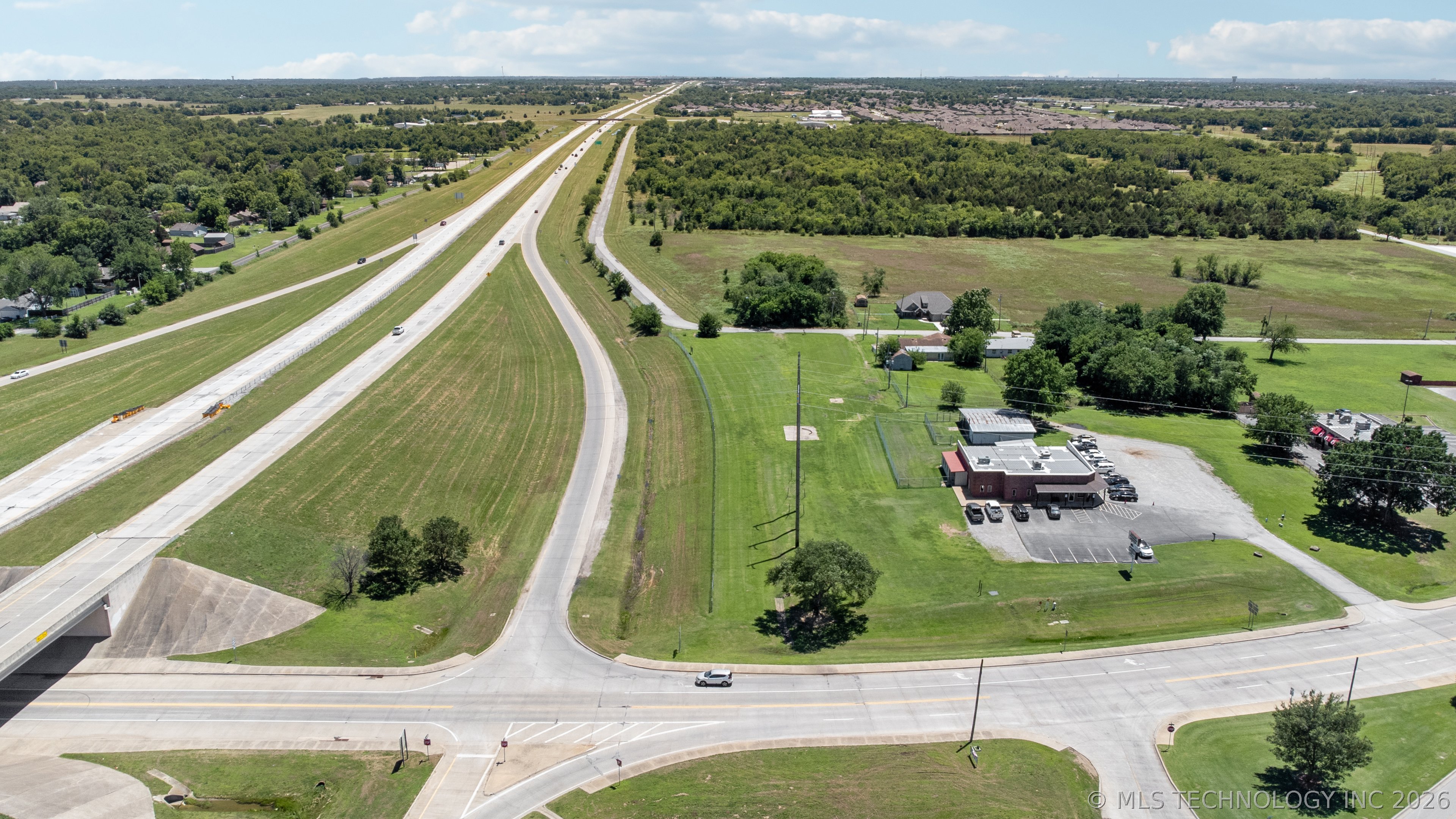 220 E Center Street S Collinsville OK 74021