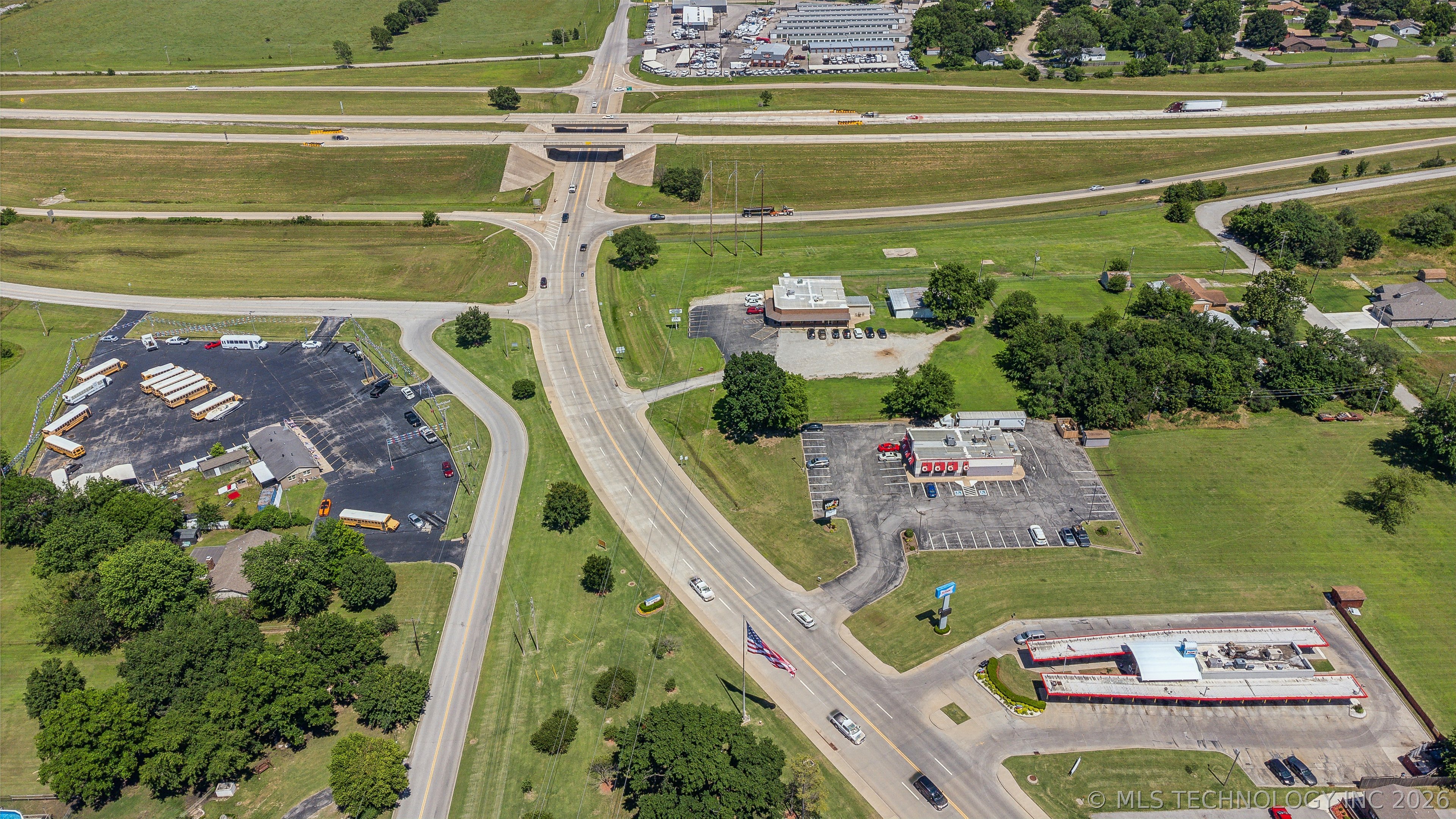 220 E Center Street S Collinsville OK 74021