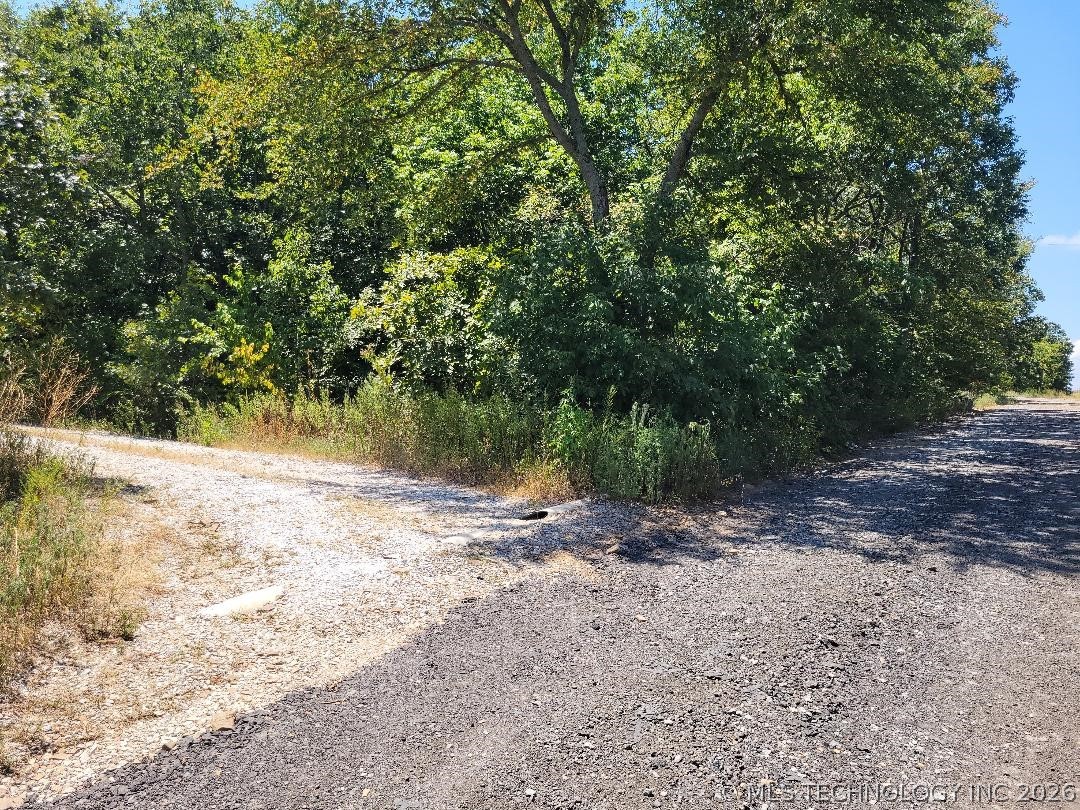 121021 Porcupine Lane Eufaula OK 74432