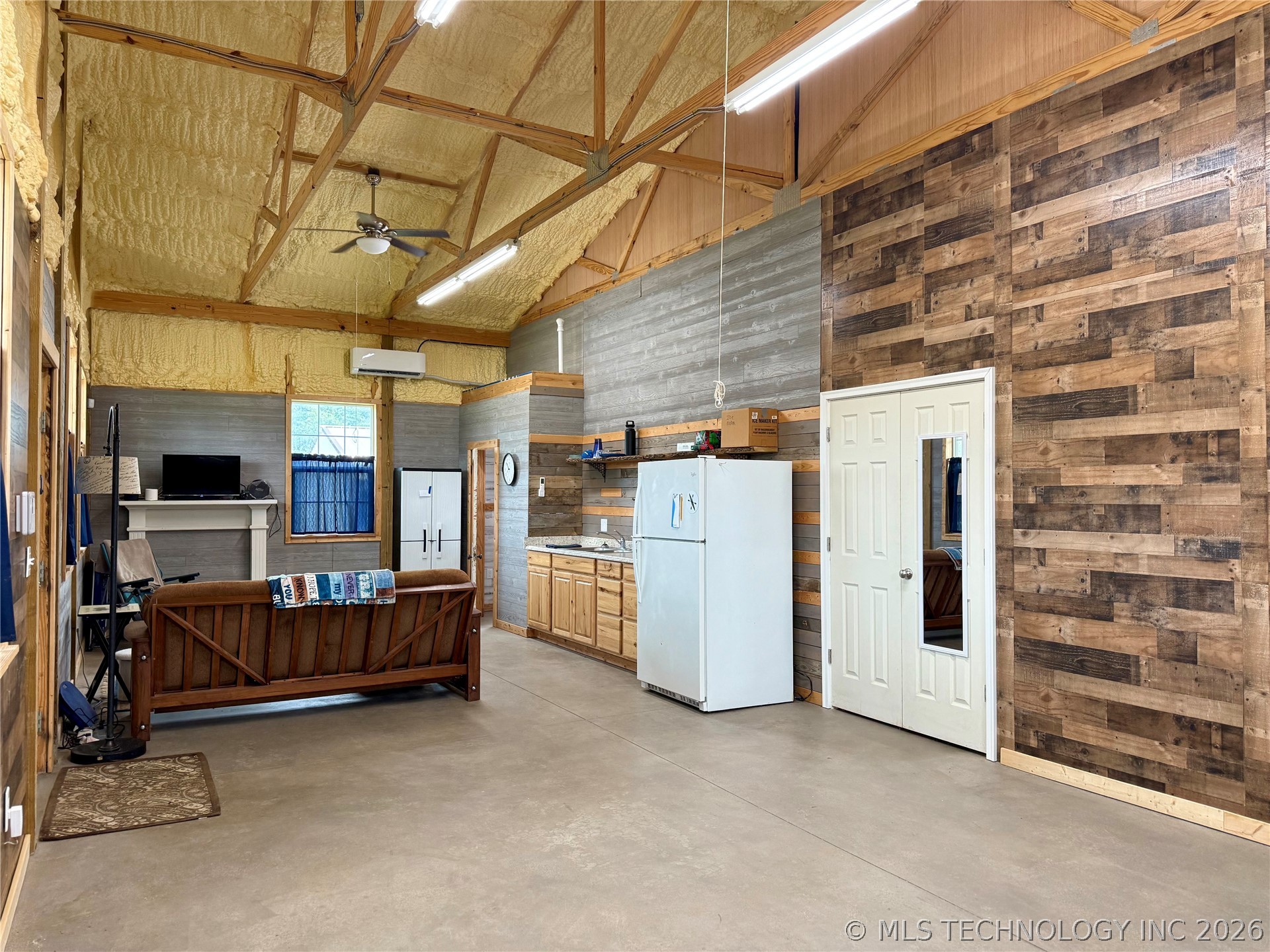 32855 Long Bay Road Wagoner OK 74467