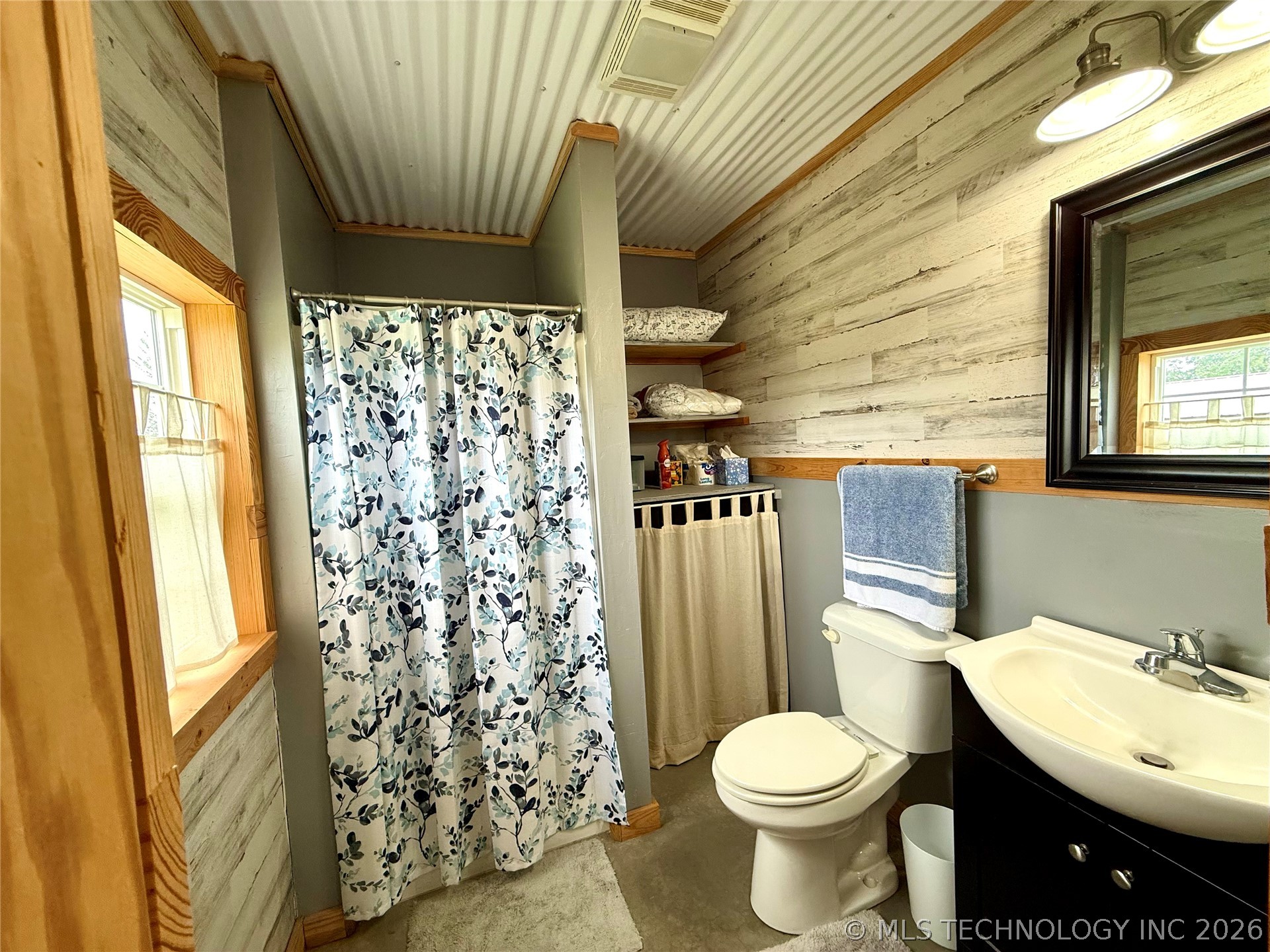 32855 Long Bay Road Wagoner OK 74467