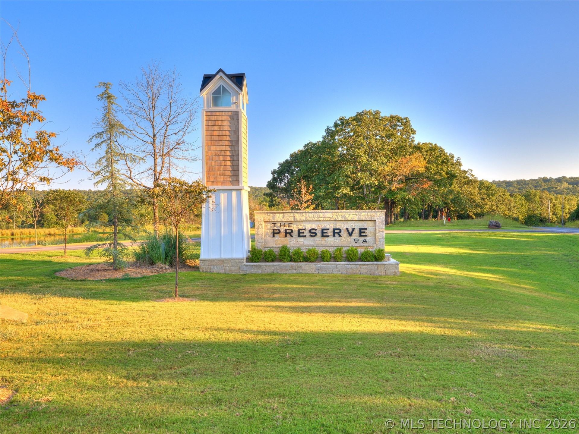 23 Falcon Tree Loop Eufaula OK 74432