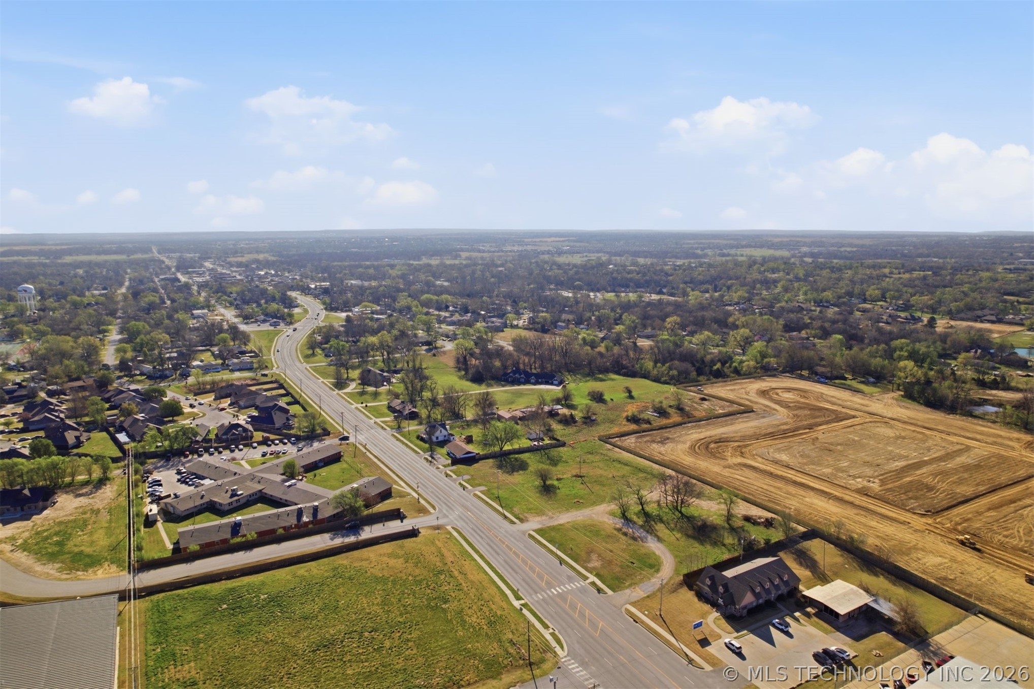 Broadway Street Collinsville OK 74021
