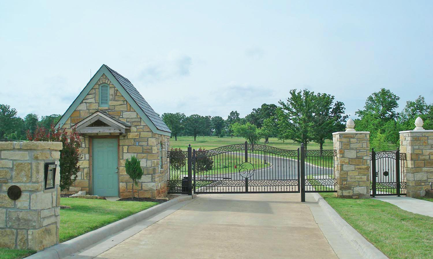 1089 Edgewater Boulevard Tahlequah OK 74464