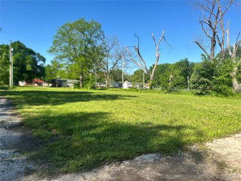 522 W 6th Street Chelsea OK 74016