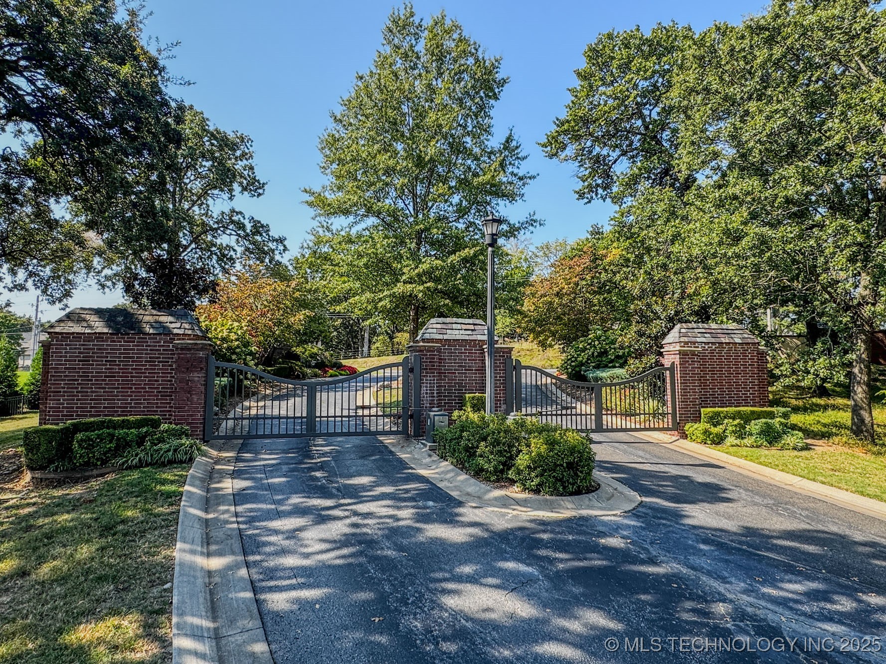6509 E 109th Place S Tulsa OK 74133