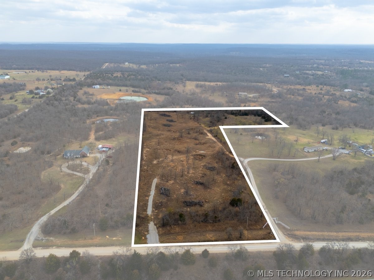 8015 Valley View Drive Beggs OK 74421