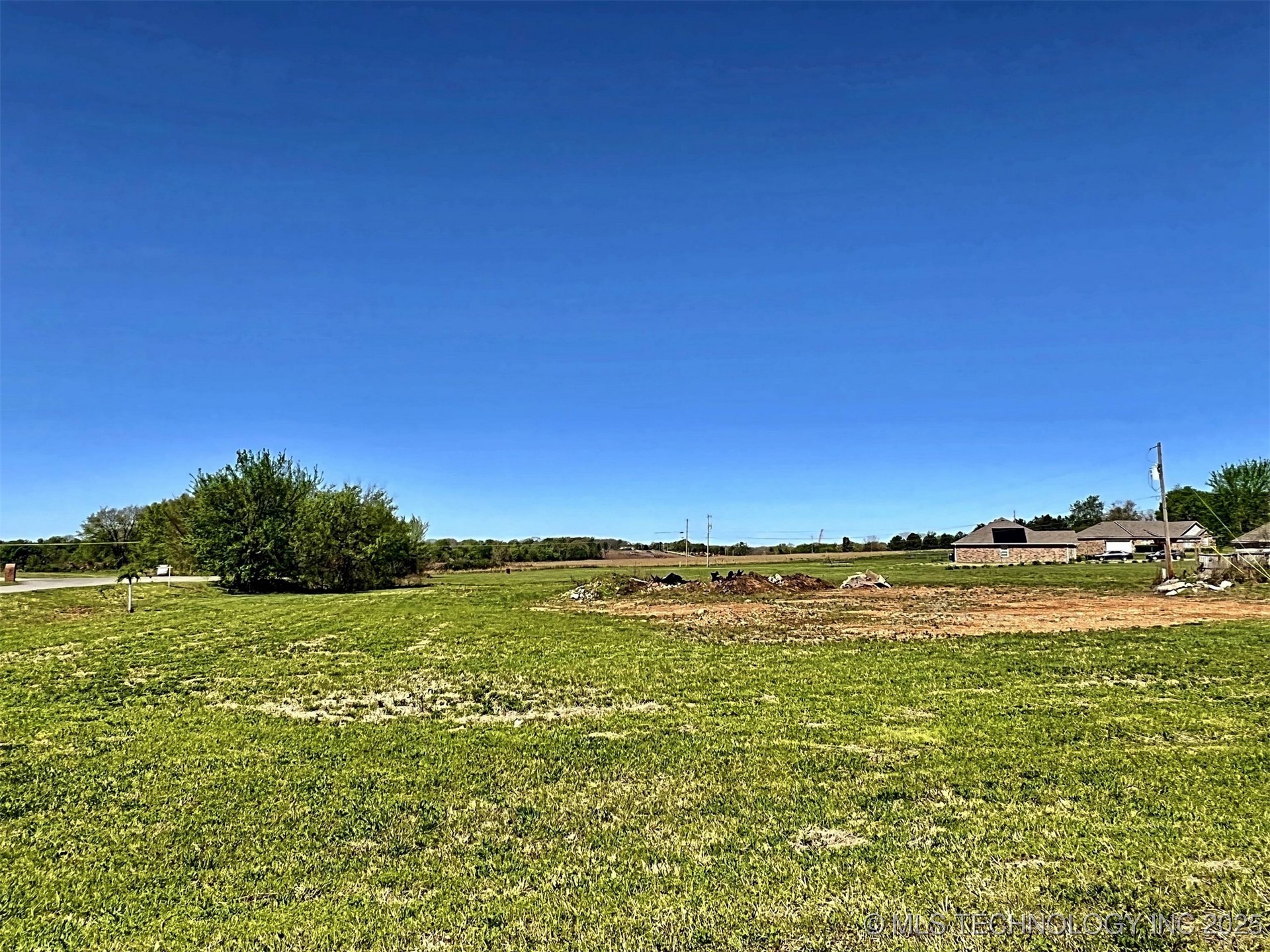 17540 W Tray Road Tahlequah OK 74464