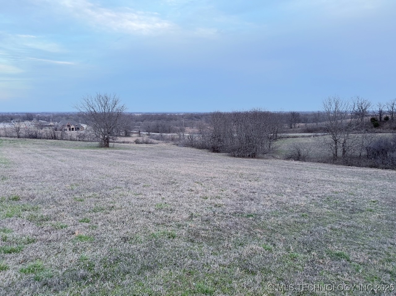 24 N 3985 Road Collinsville OK 74021