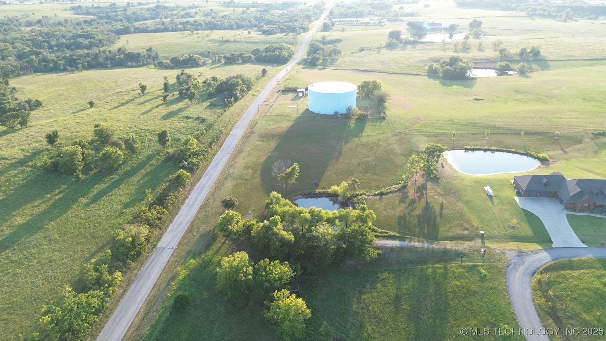 24 N 3985 Road Collinsville OK 74021