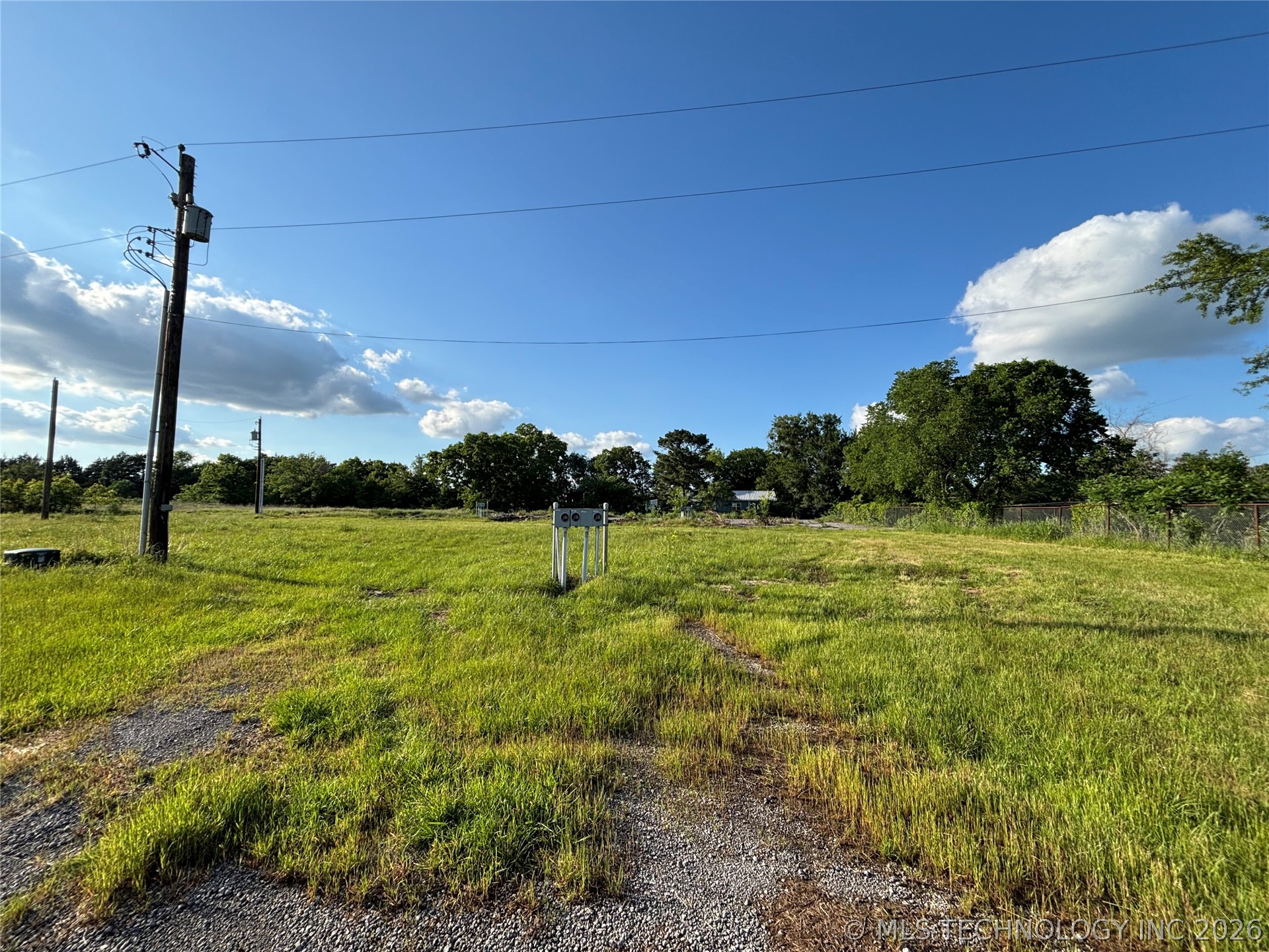484 South Eighth Colbert OK 74733